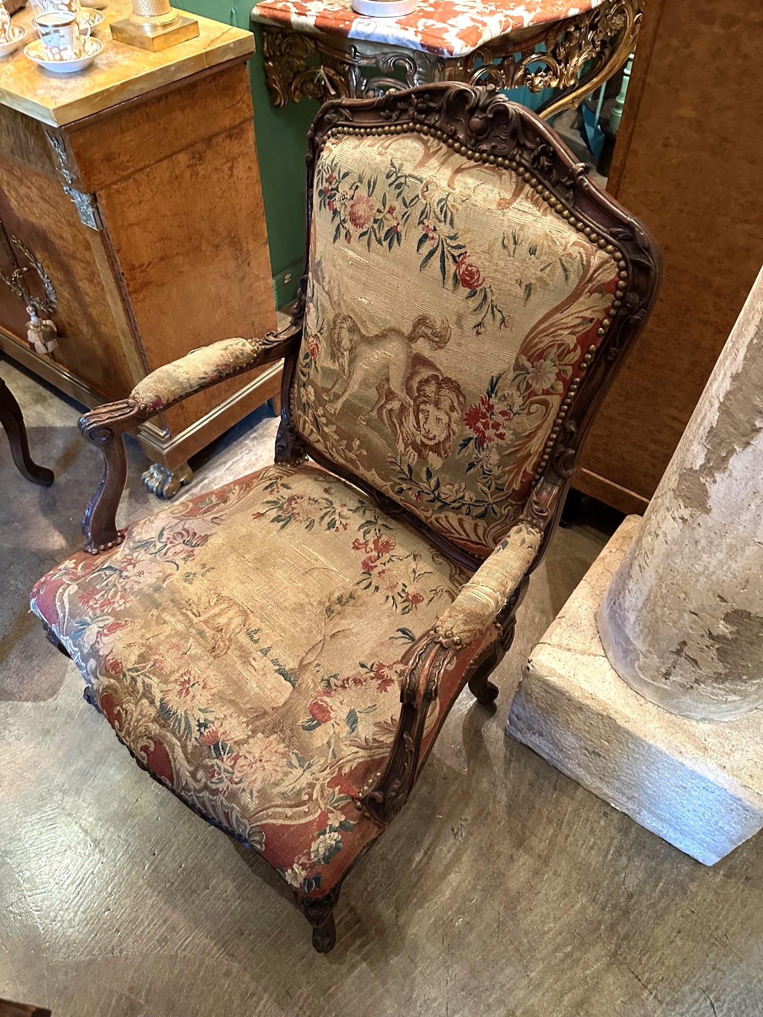 Paire de fauteuils Regence Original Side Chairs Aubusson Tapestry Antique en vente 5