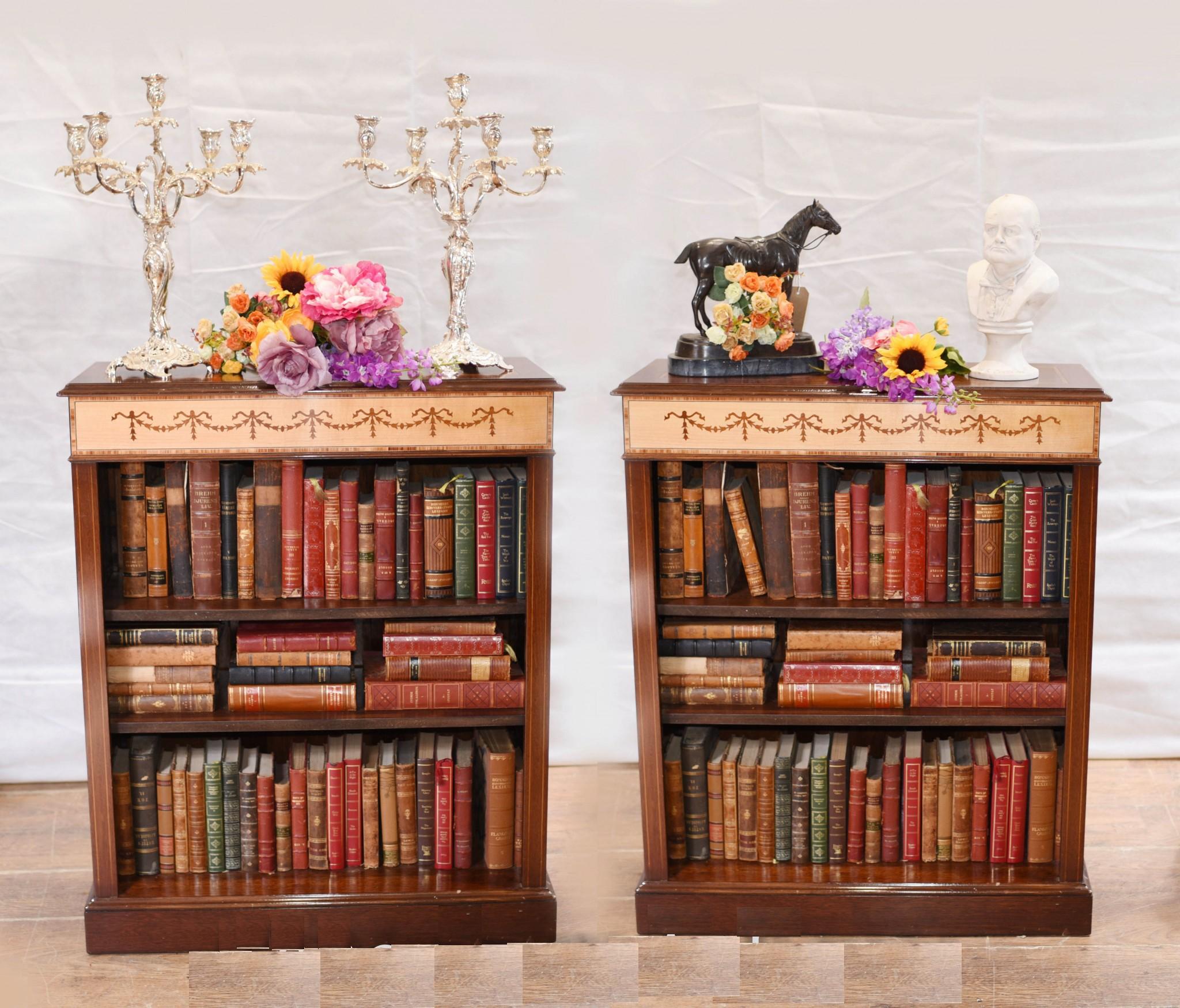 Pair Regency Bookcases - Mahogany Open Front Sheraton Inlay For Sale 10