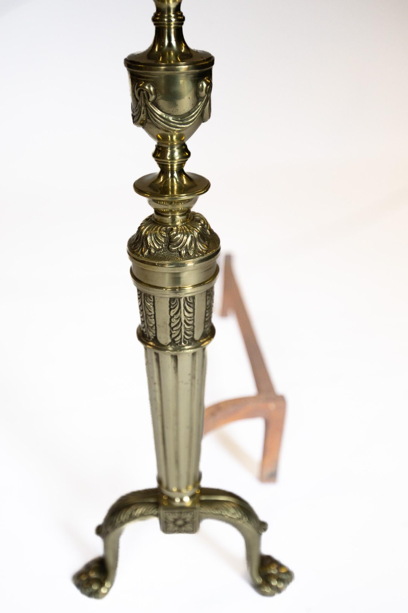 Paar Regency Messing & Eisen Feuerhunde / Andirons (Britisch) im Angebot