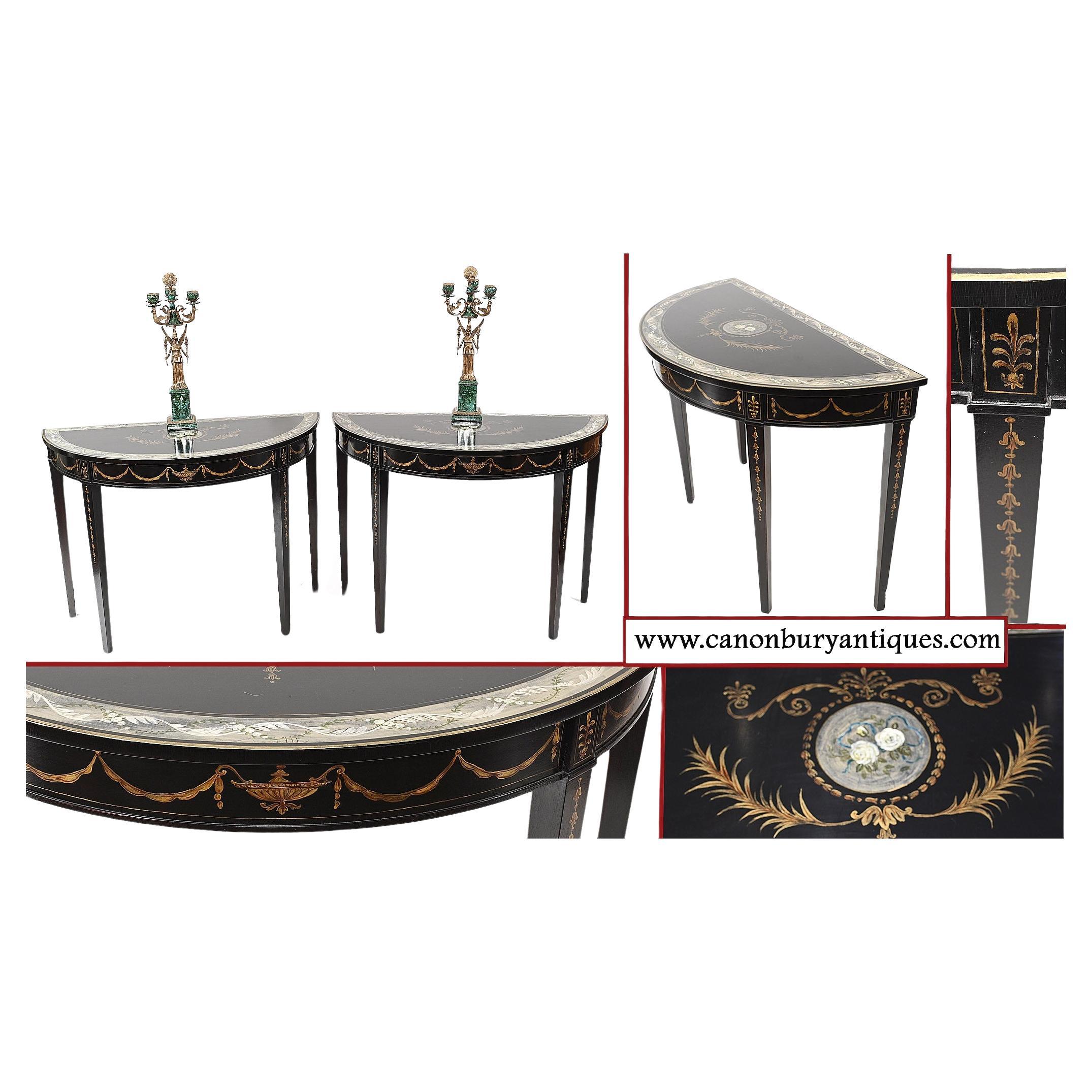 Paire de tables consoles Regency peintes en laque Adams