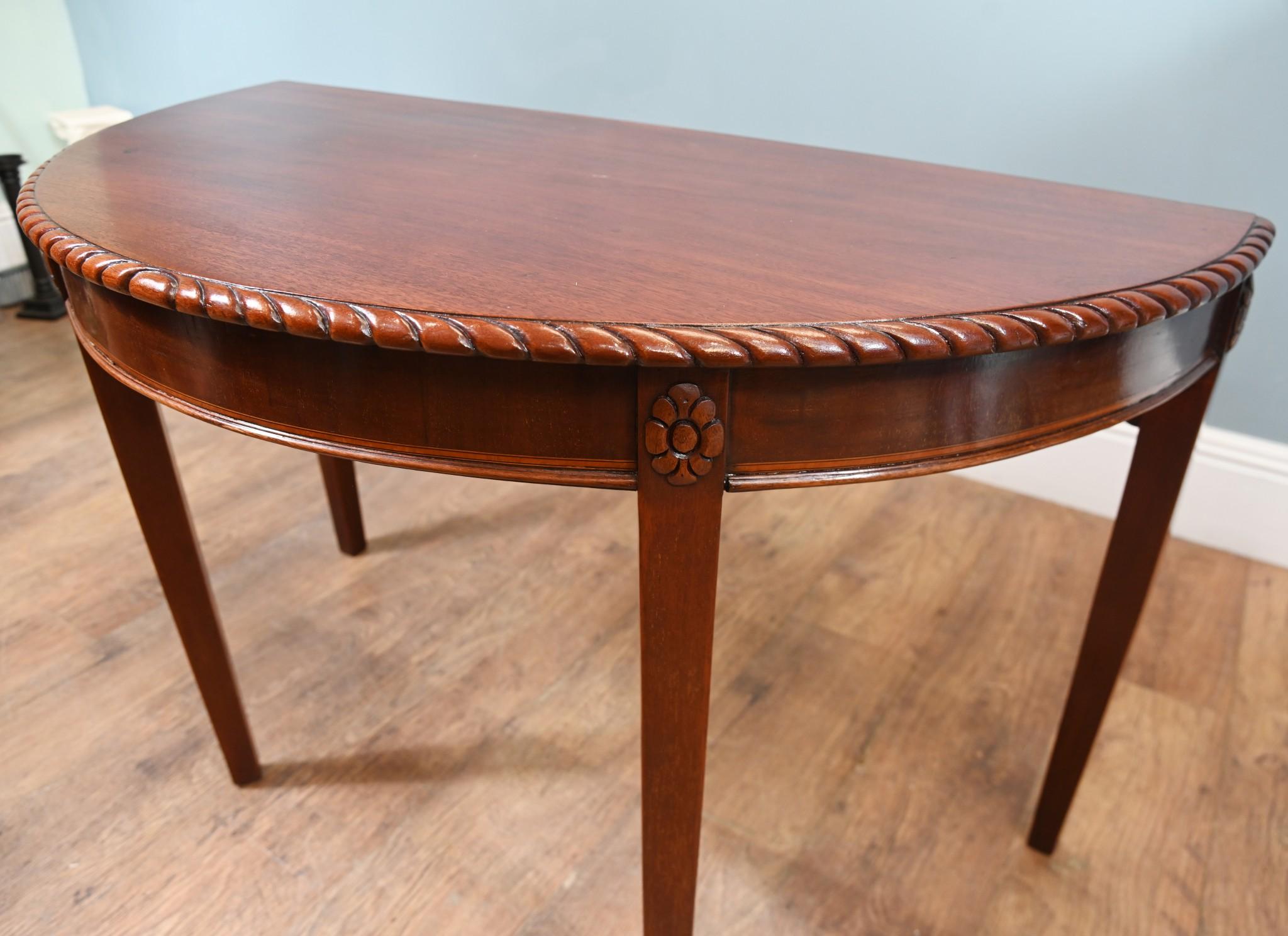 Pair Regency Console Tables Pie Crust Mahogany 1820 For Sale 15