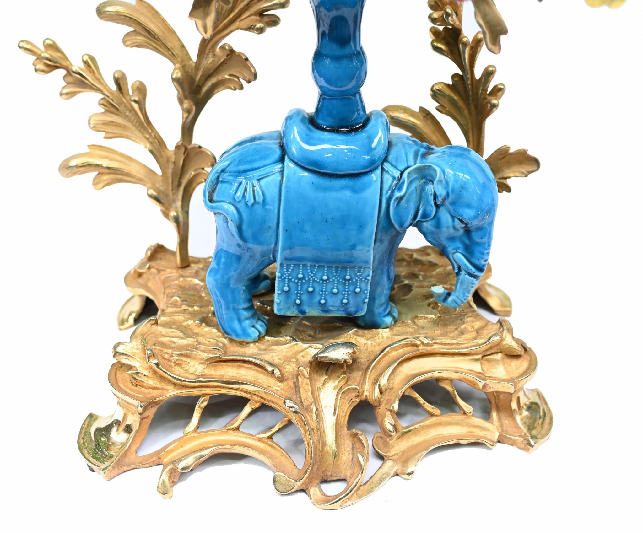 Paar Regency Porzellan Elefant Kandelaber Vergoldet 1880 im Angebot 3