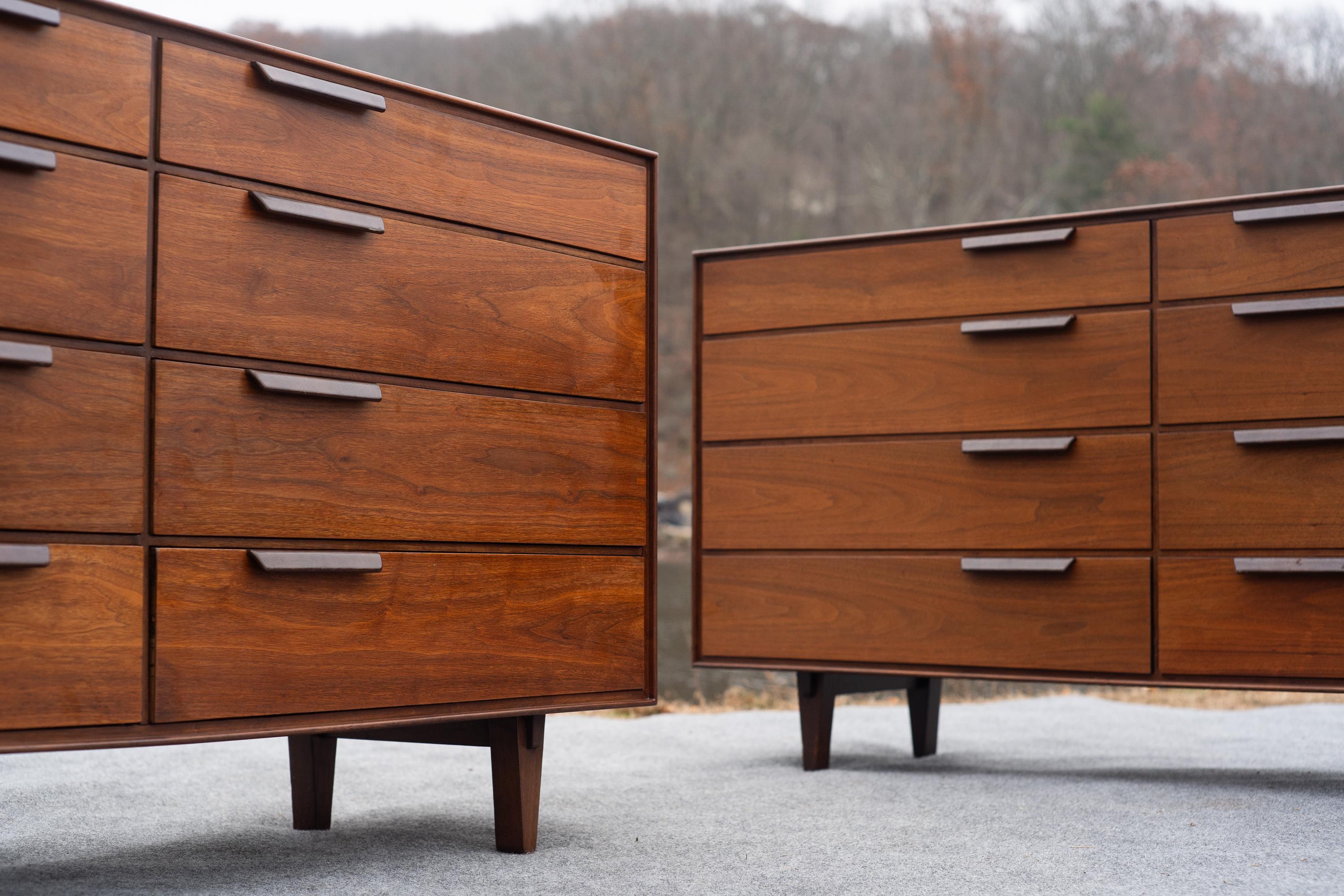 Pair Restored Edward Wormley for Dunbar Walnut & Leather 8-Drawer Cabinets For Sale 10