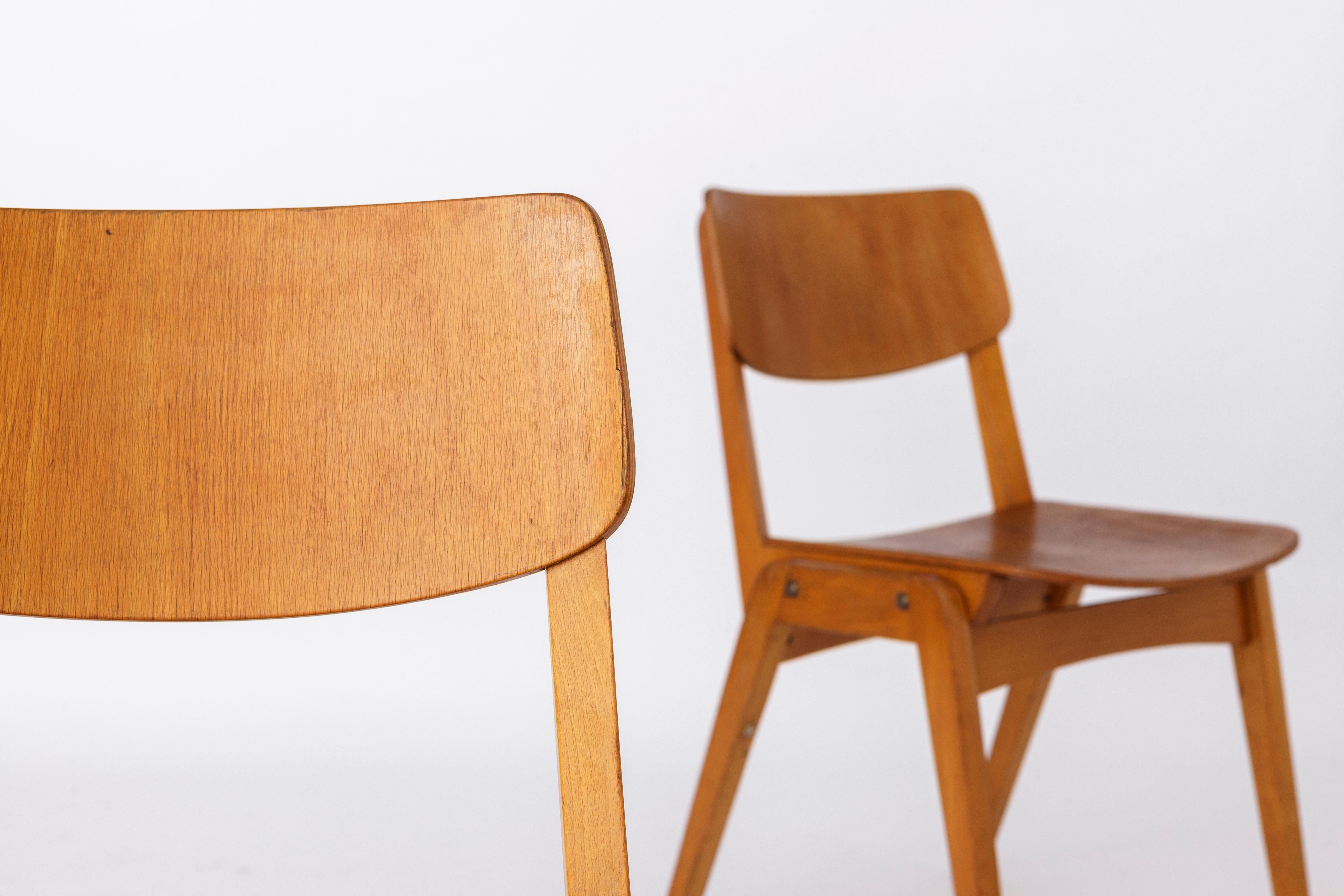 Ein Paar Retro-Stühle, 1950er-1960er Jahre Vintage Deutschland (Teakholz) im Angebot