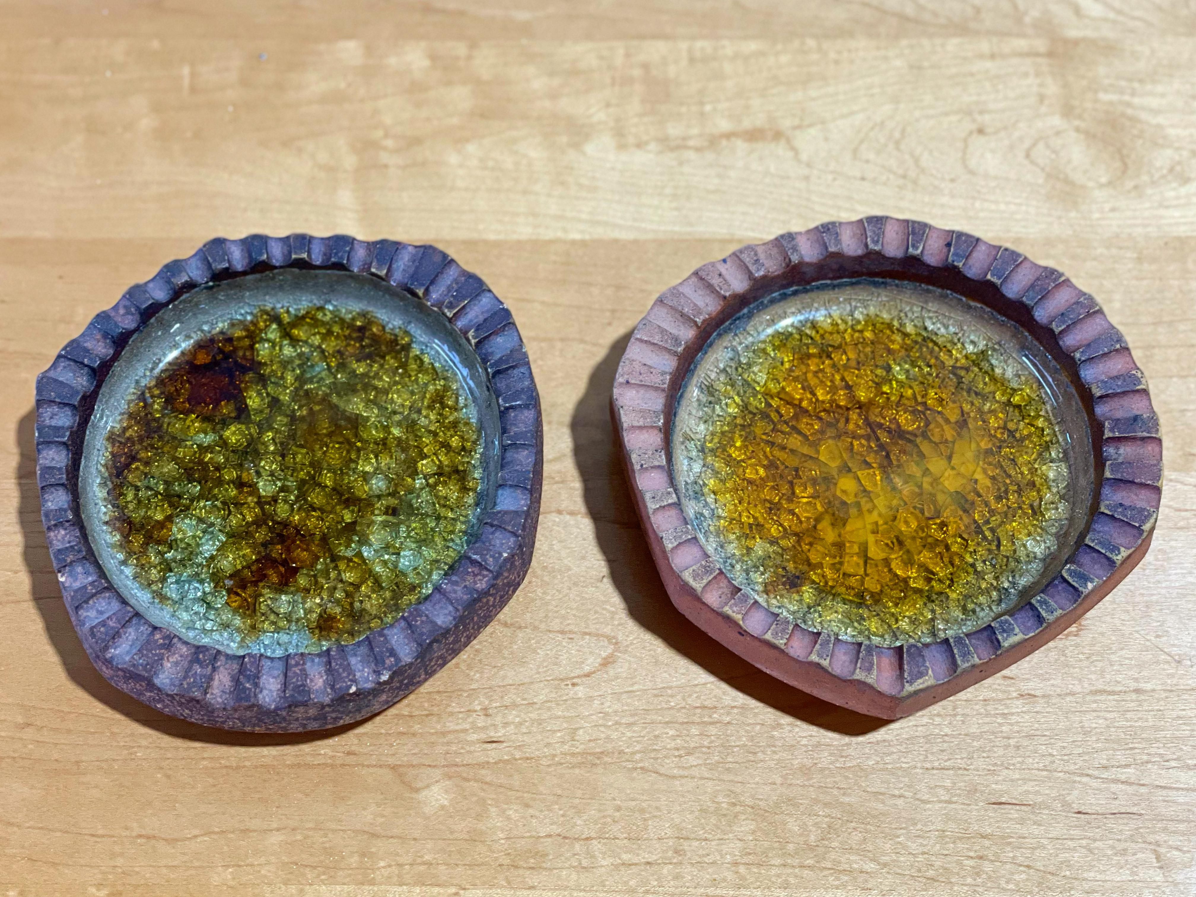 Mid-Century Modern Pair Robert Maxwell Earthenware Vide Poche Catch All Bowls, Studio Made For Sale