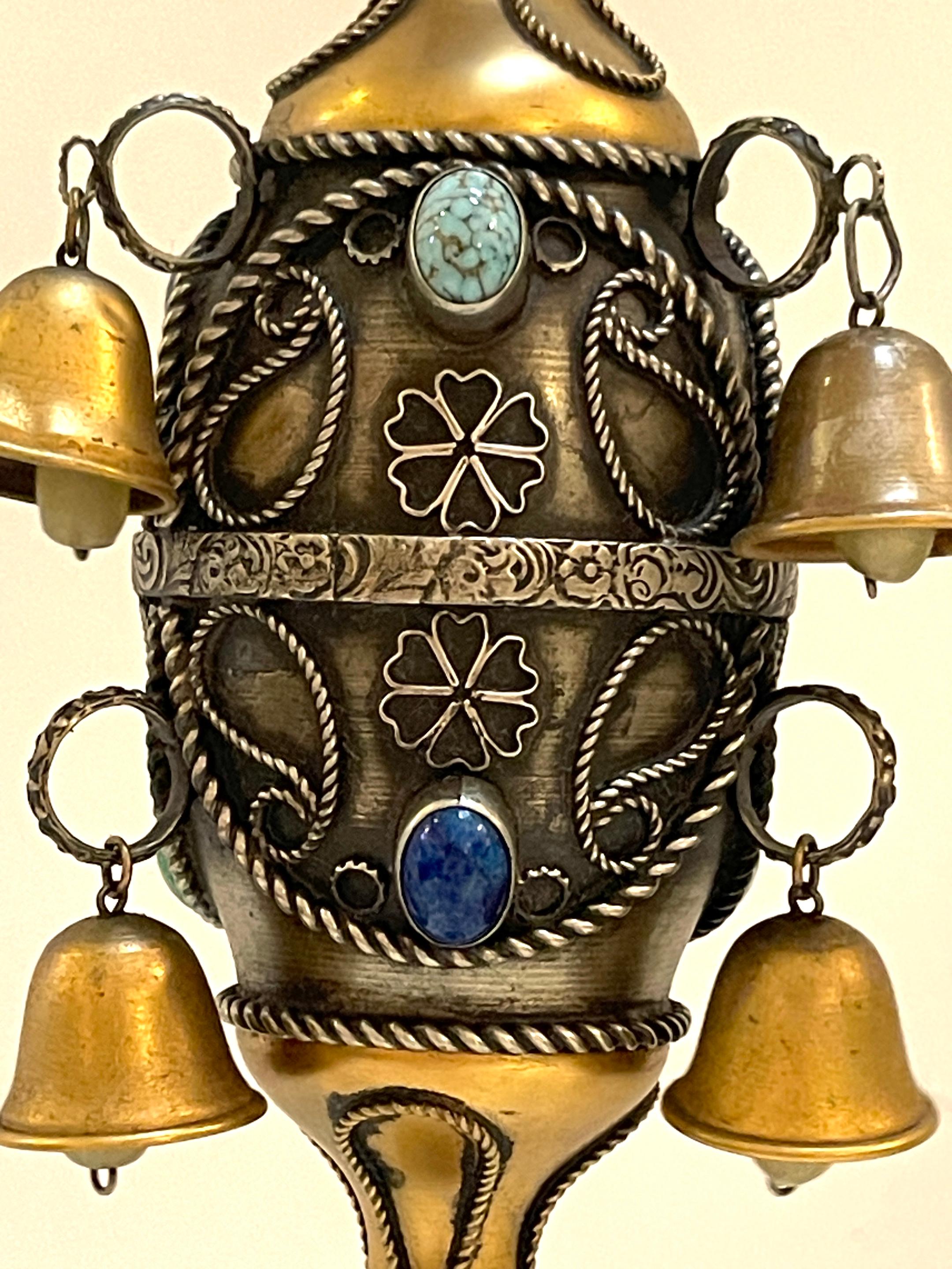 Ein Paar Bergkristall-Edelsteine, Silber & vergoldet, 8 Glocken Judaica Torah/ Rimonim-Endstücke im Angebot 6