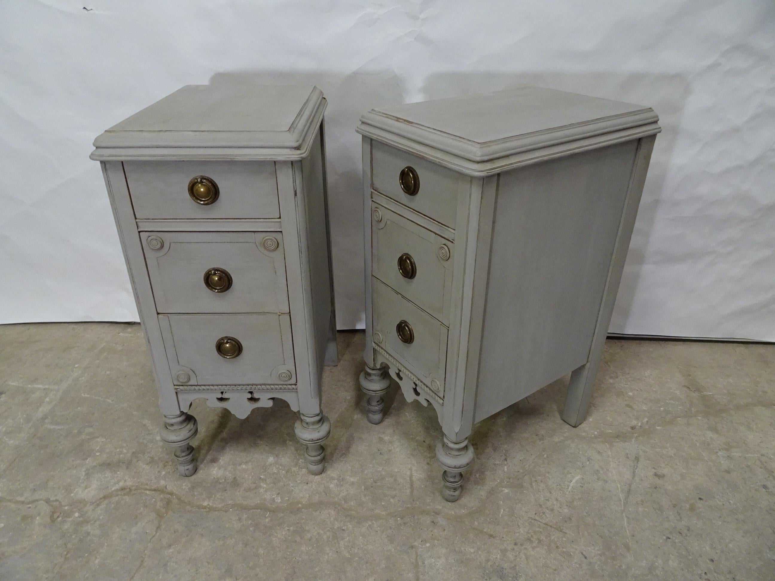 Early 20th Century Pair of Rococo Style Nightstands