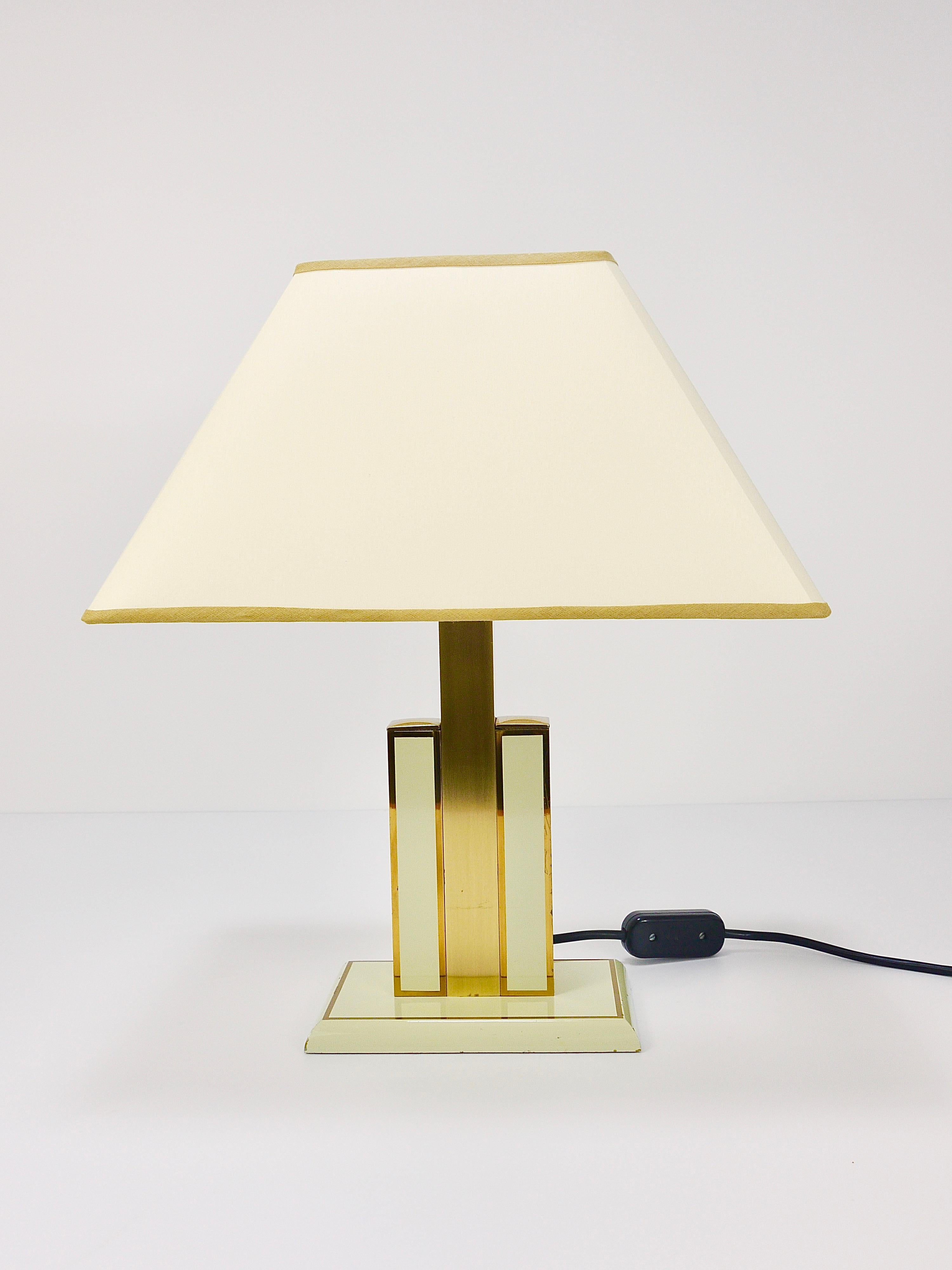 Pair Romeo Rega Ivory & Gold Midcentury Brass Table Side Lamps, Italy, 1970s For Sale 8