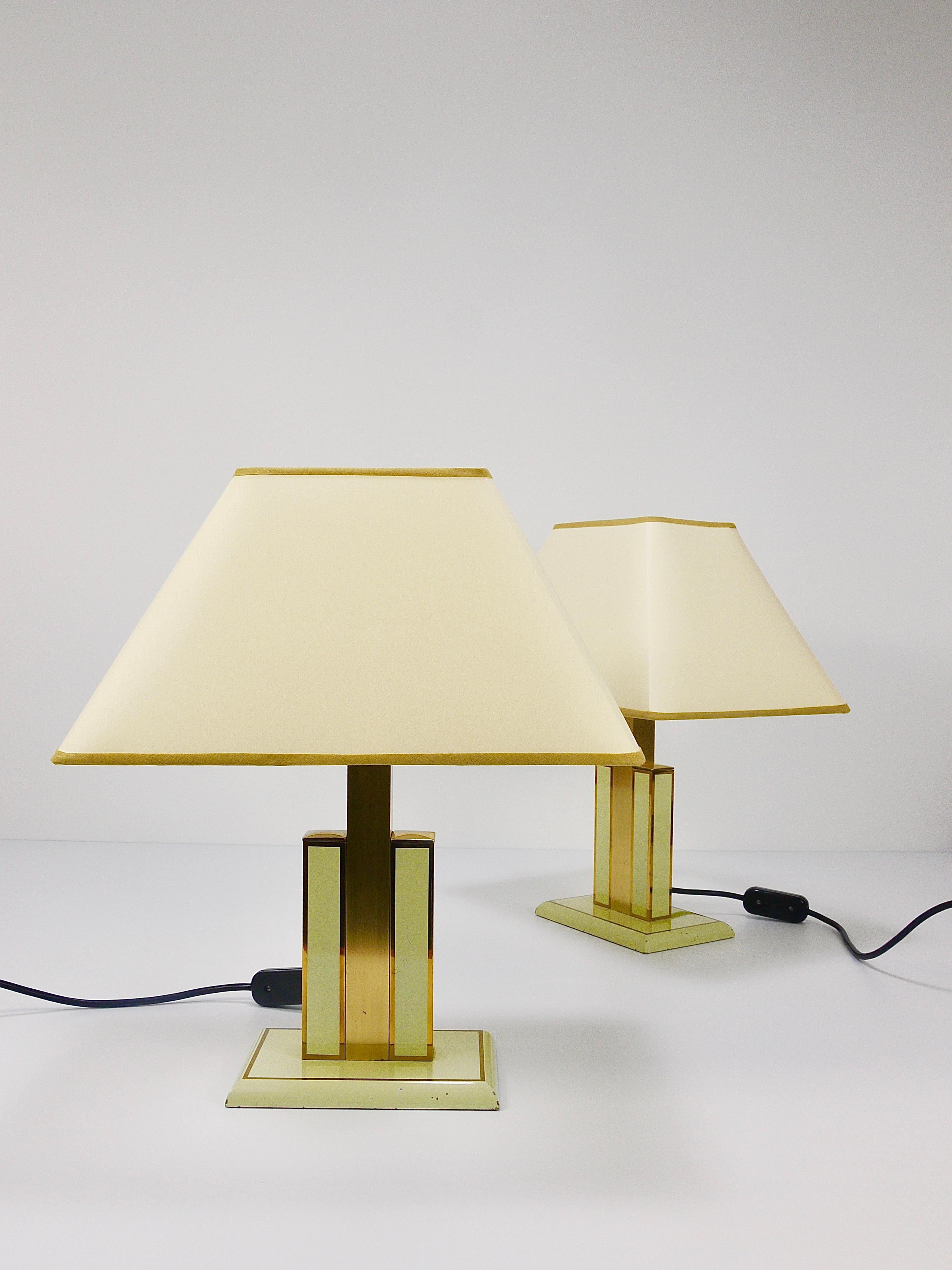 Pair Romeo Rega Ivory & Gold Midcentury Brass Table Side Lamps, Italy, 1970s For Sale 14