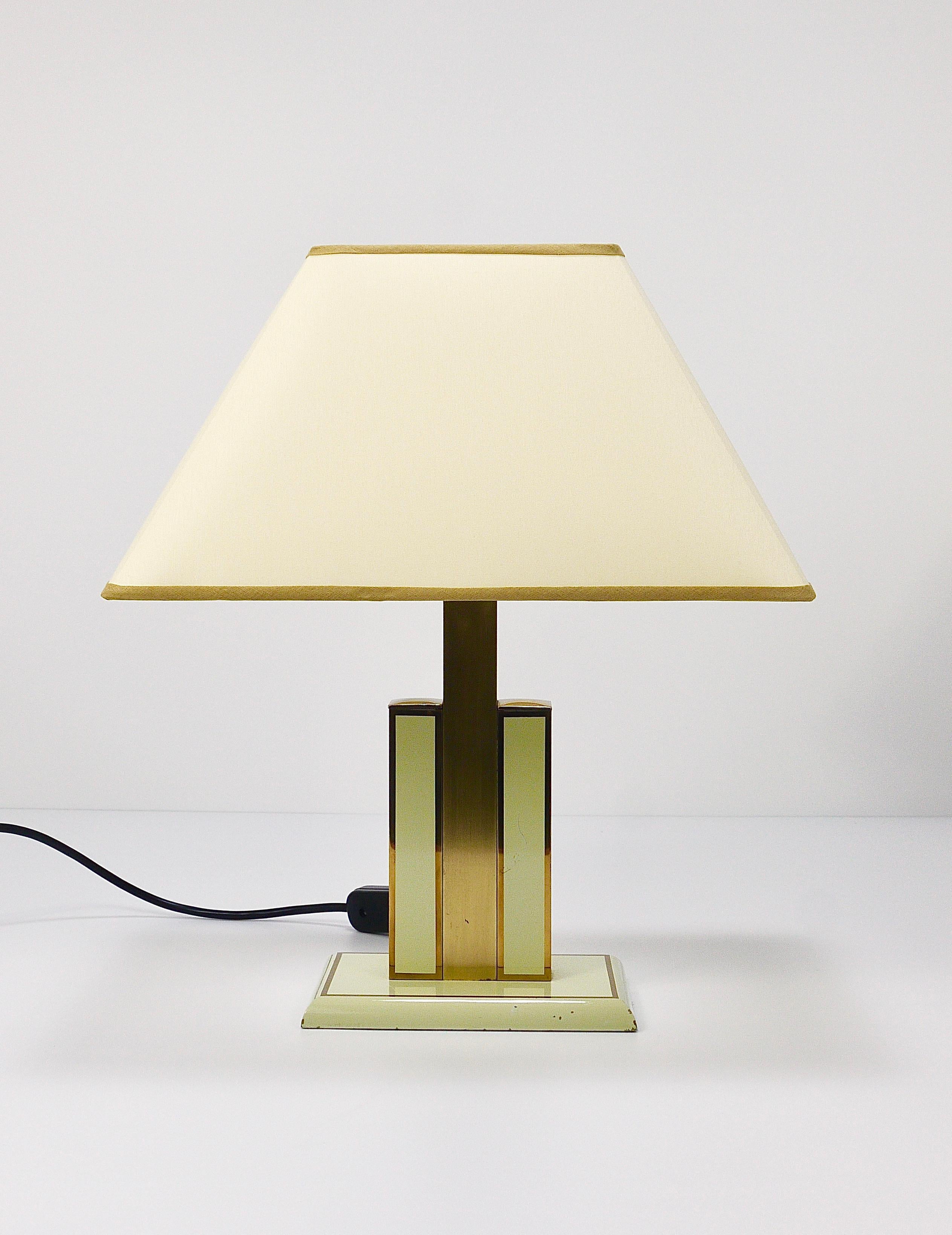 Pair Romeo Rega Ivory & Gold Midcentury Brass Table Side Lamps, Italy, 1970s For Sale 3