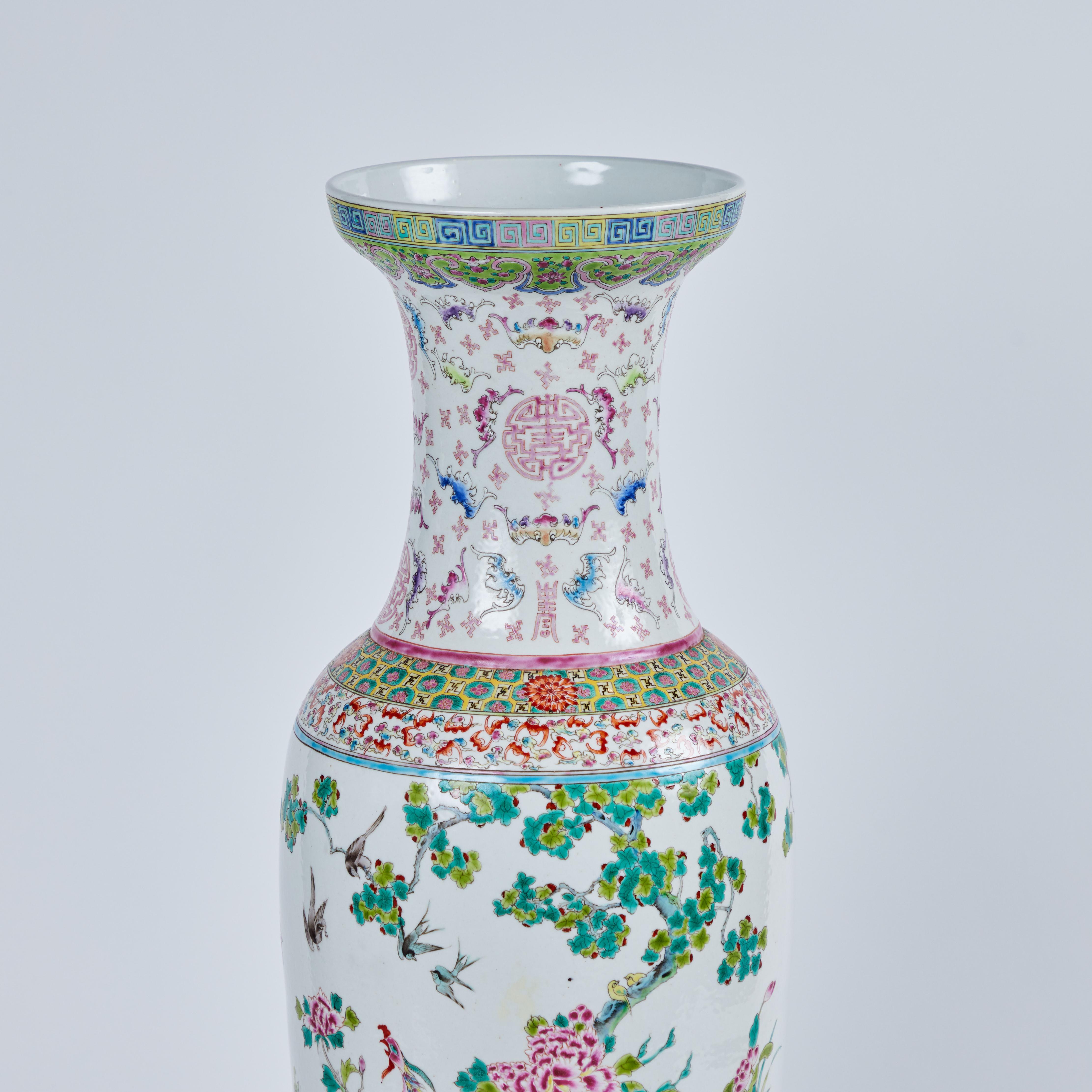 Chinese Pair Rose Canton Porcelain Vases For Sale