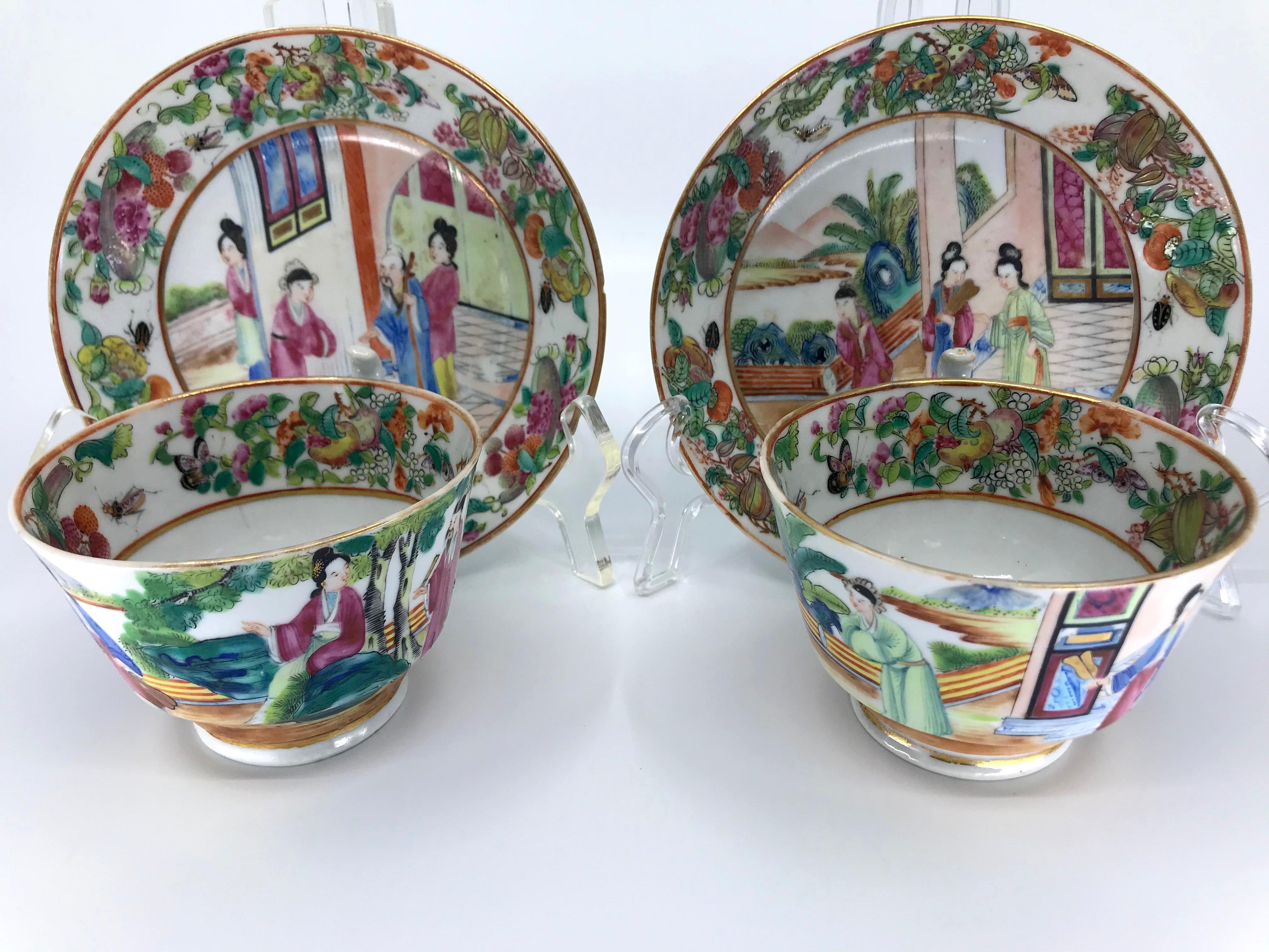 Pair of Rose Mandarin Chinese Porcelain Cups and Saucers In Good Condition For Sale In New York, NY