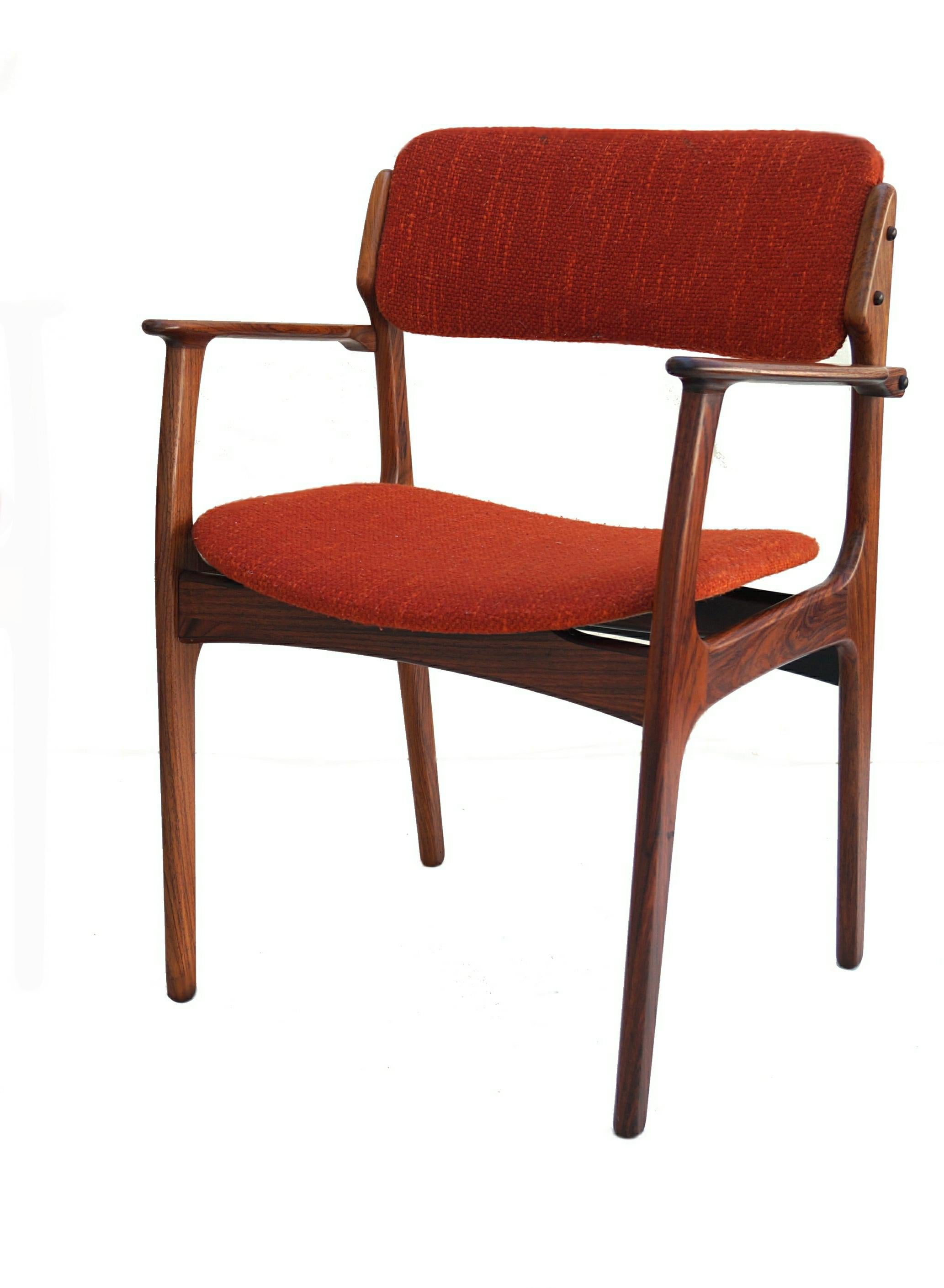 Mid-20th Century Pair Rosewood Mid-Century Danish Modern Arm Chair Chairs Erik Buch Model 50 For Sale