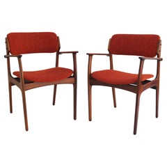 Vintage Pair Rosewood Mid-Century Danish Modern Arm Chair Chairs Erik Buch Model 50