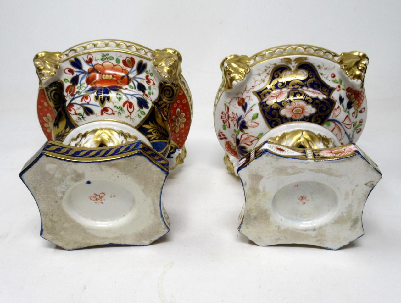 Royal Crown Derby Cobalt Gilt Potpourri Imari Blue Urns Vases 19th Century, Pair 4