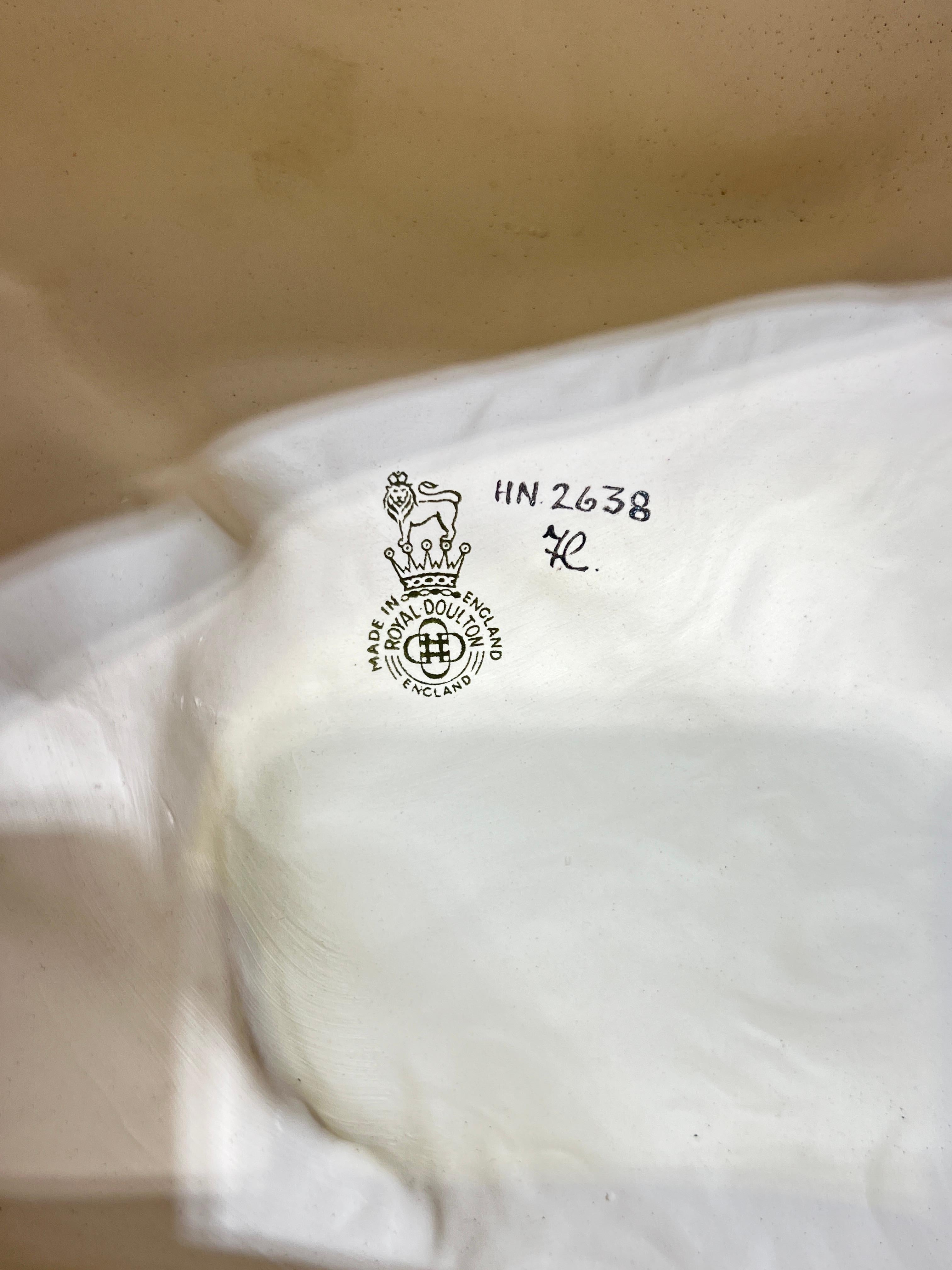 Pair Royal Doulton Glazed Porcelain Leopards im Angebot 3