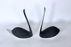 Paar Royal Dux Tschechoslowakei Schwarz-Weiß "Schwäne" Tischskulptur