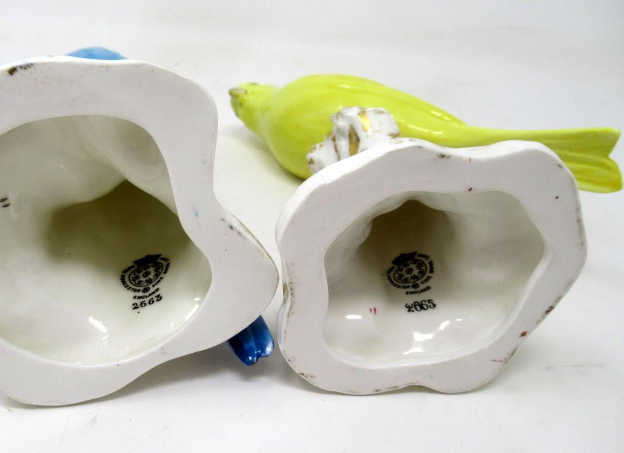 Pair Royal Worcester Bird Figures Yellow Canary Budgerigar Frederick M Gertner In Good Condition In Dublin, Ireland