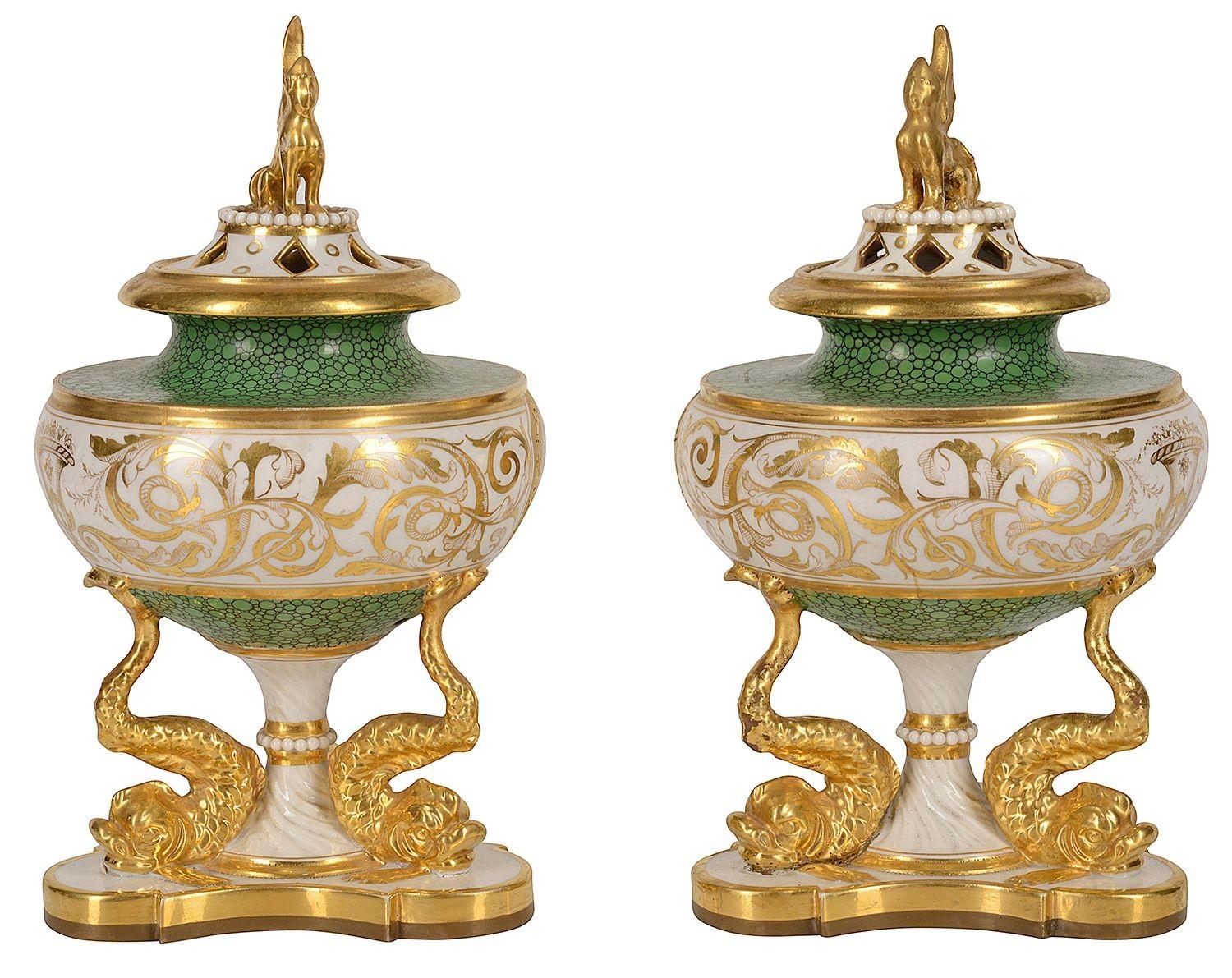 English Pair Royal Worcester, Flight Barr & Barr Lidded Vases, 19th Century For Sale