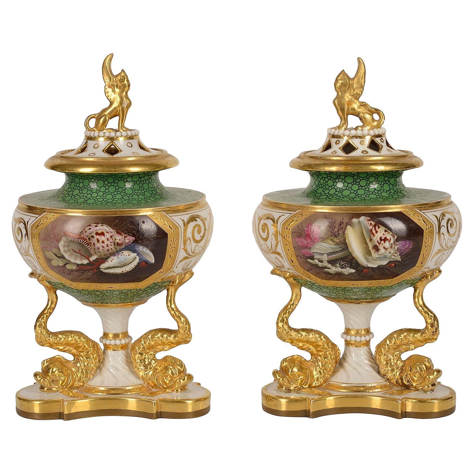 Paire de vases à couvercle Royal Worcester, Flight Barr, 19ème siècle en vente