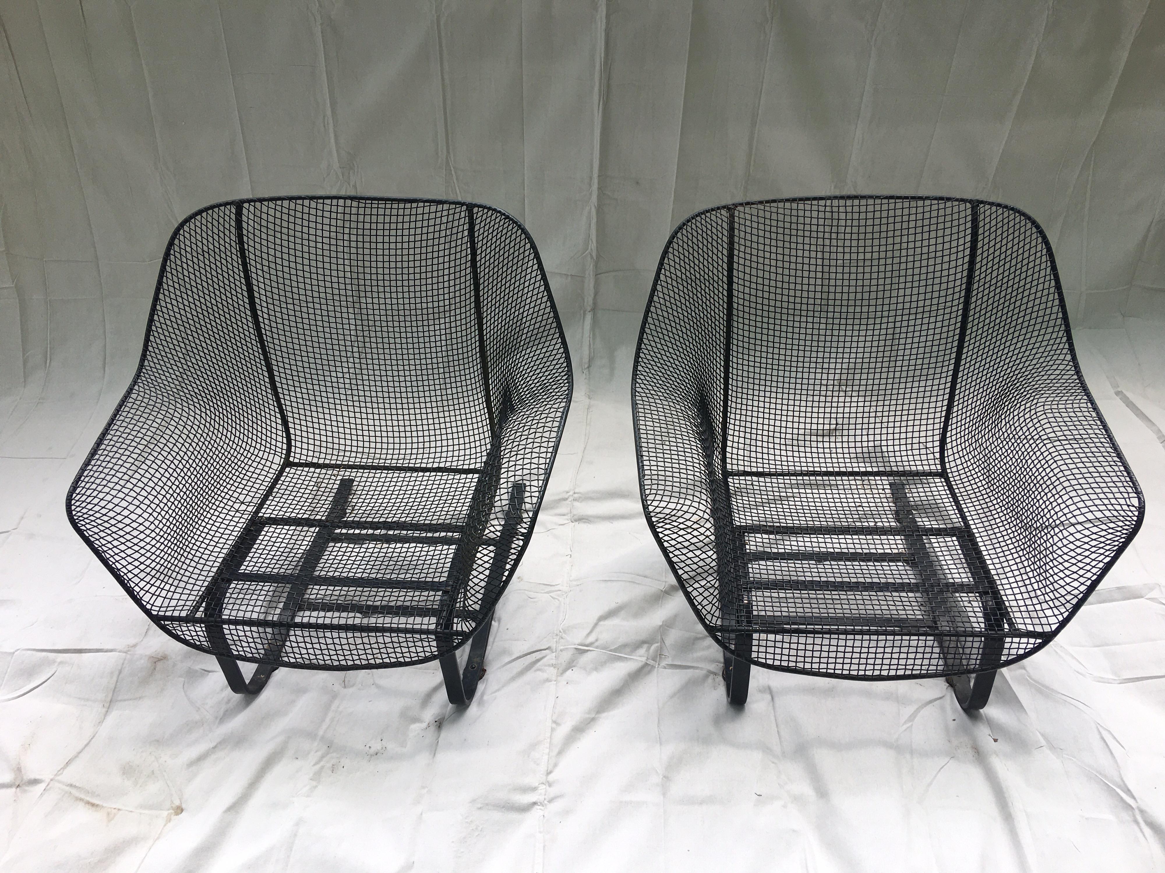 Pair of Russell Woodard Springer Lounge Chairs Powder Coated Black 4