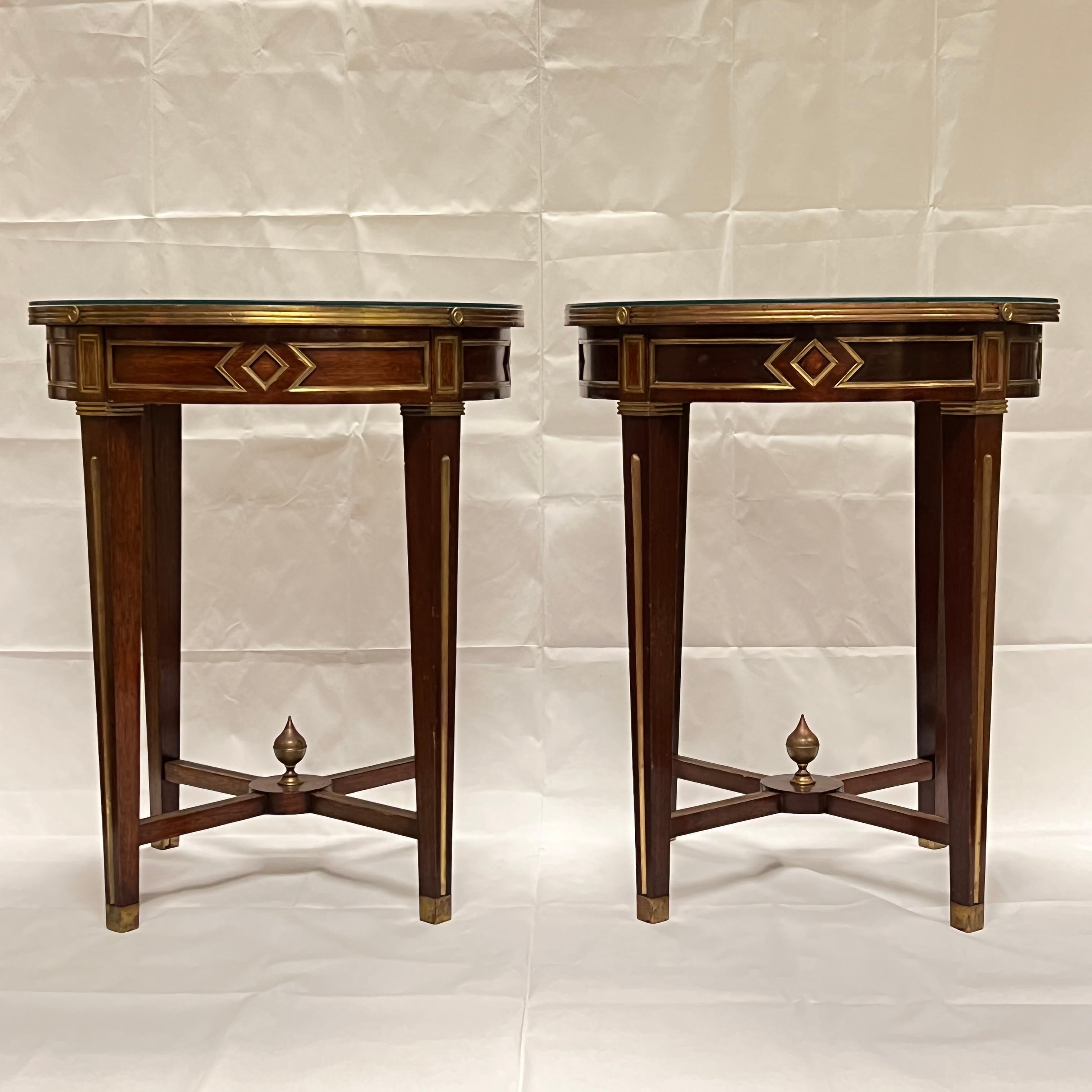 Pair Russian Louis XVI Style Brass Inlaid Mahogany Round Side Tables For Sale 9