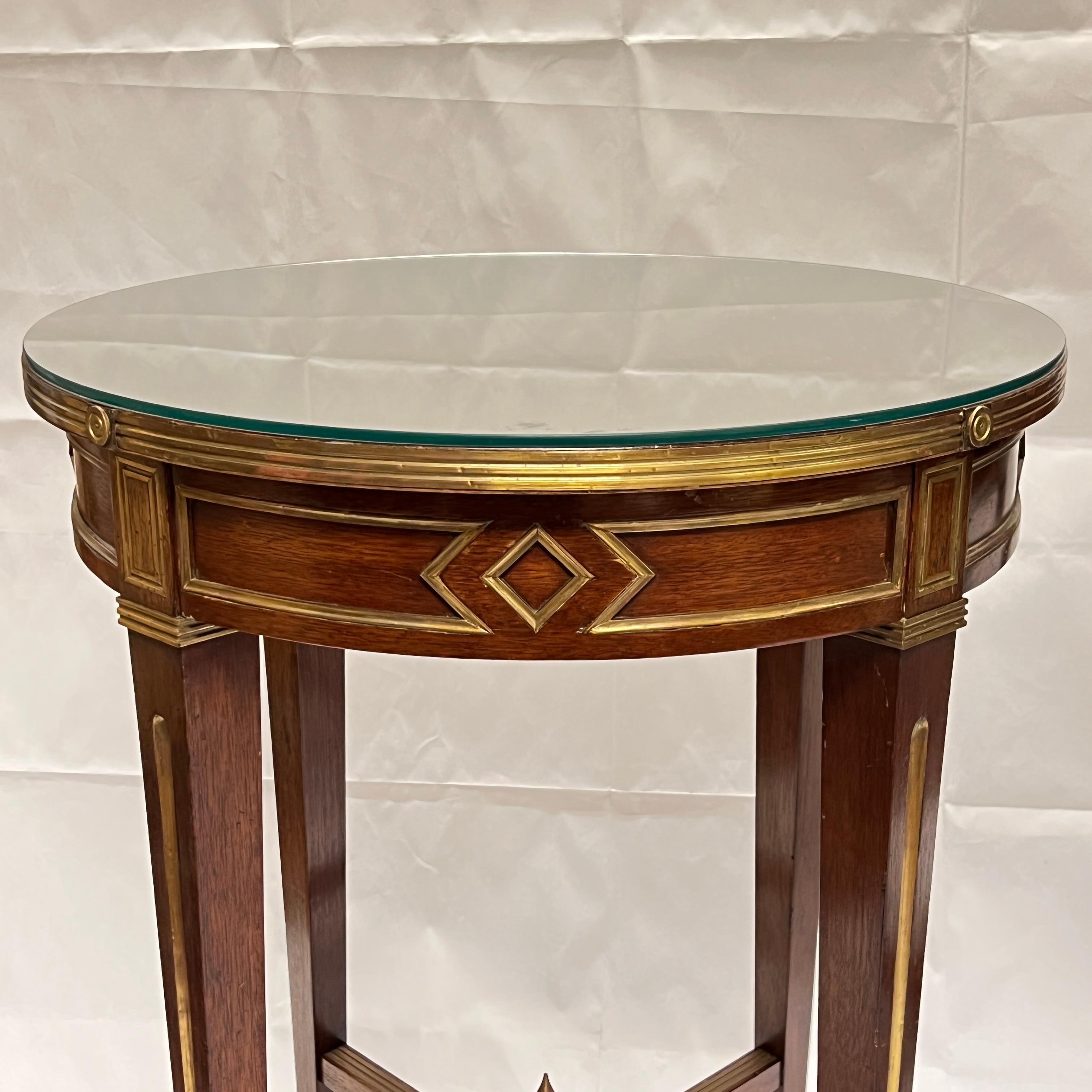 Pair Russian Louis XVI Style Brass Inlaid Mahogany Round Side Tables For Sale 14
