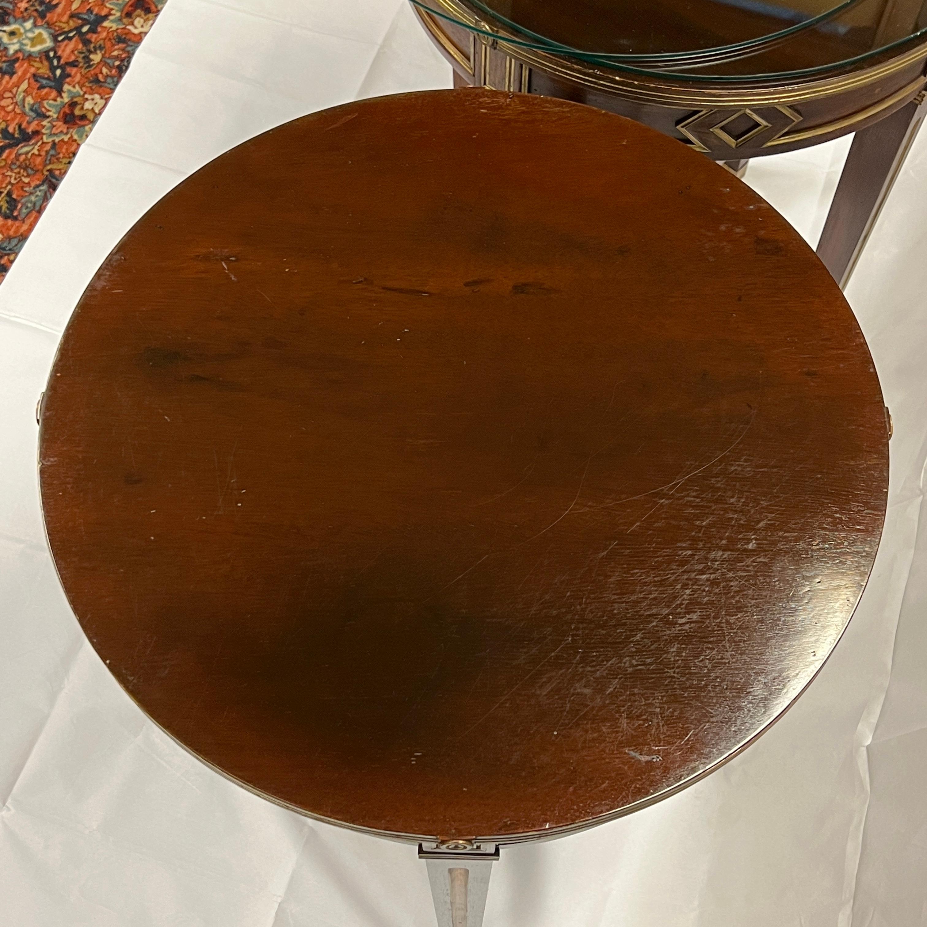 Pair Russian Louis XVI Style Brass Inlaid Mahogany Round Side Tables For Sale 16