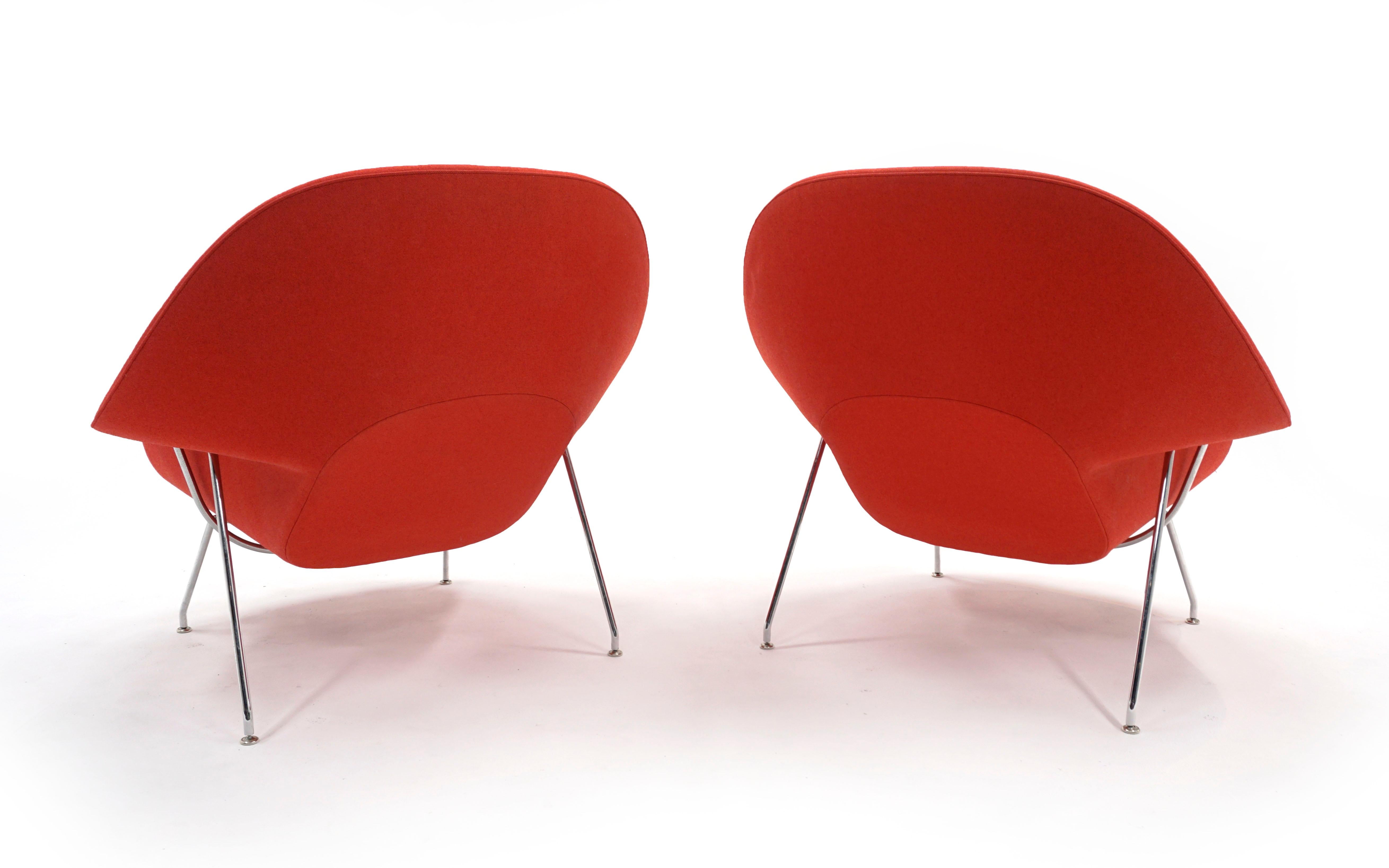 womb chair red