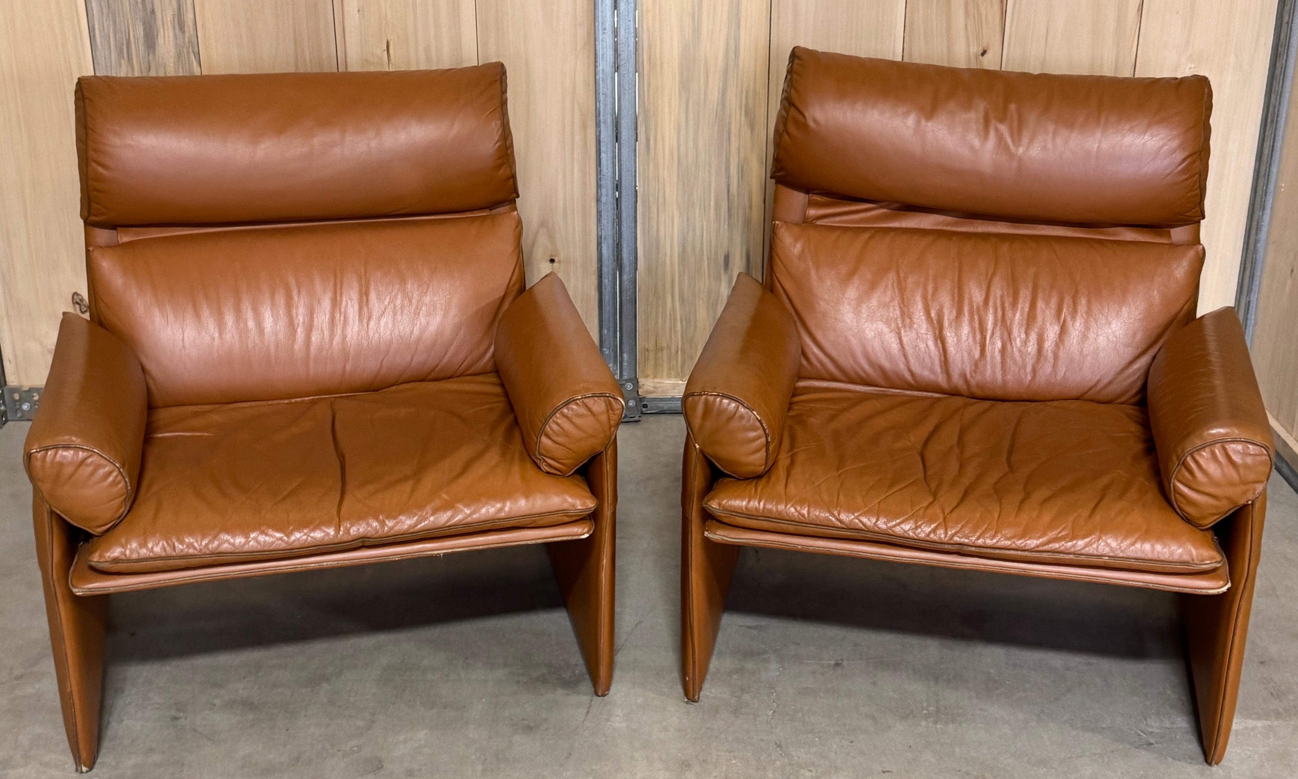 Pair Saddle Brown Leather Lounge Chairs by Giovanni Offredi for Saporiti, 1970s For Sale 6