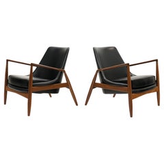Paar Salen / Seal Chairs von Ib Kofod-Larsen für OPE, Sweden. Teakholz, schwarzes Leder