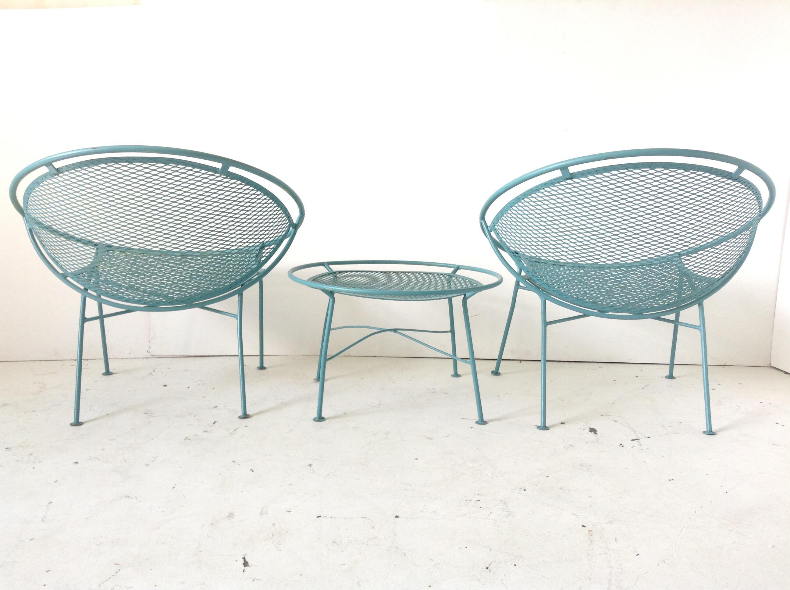Pair of Salterini Woodard Hoop Radar Patio Lounge Chairs with Table For Sale 1