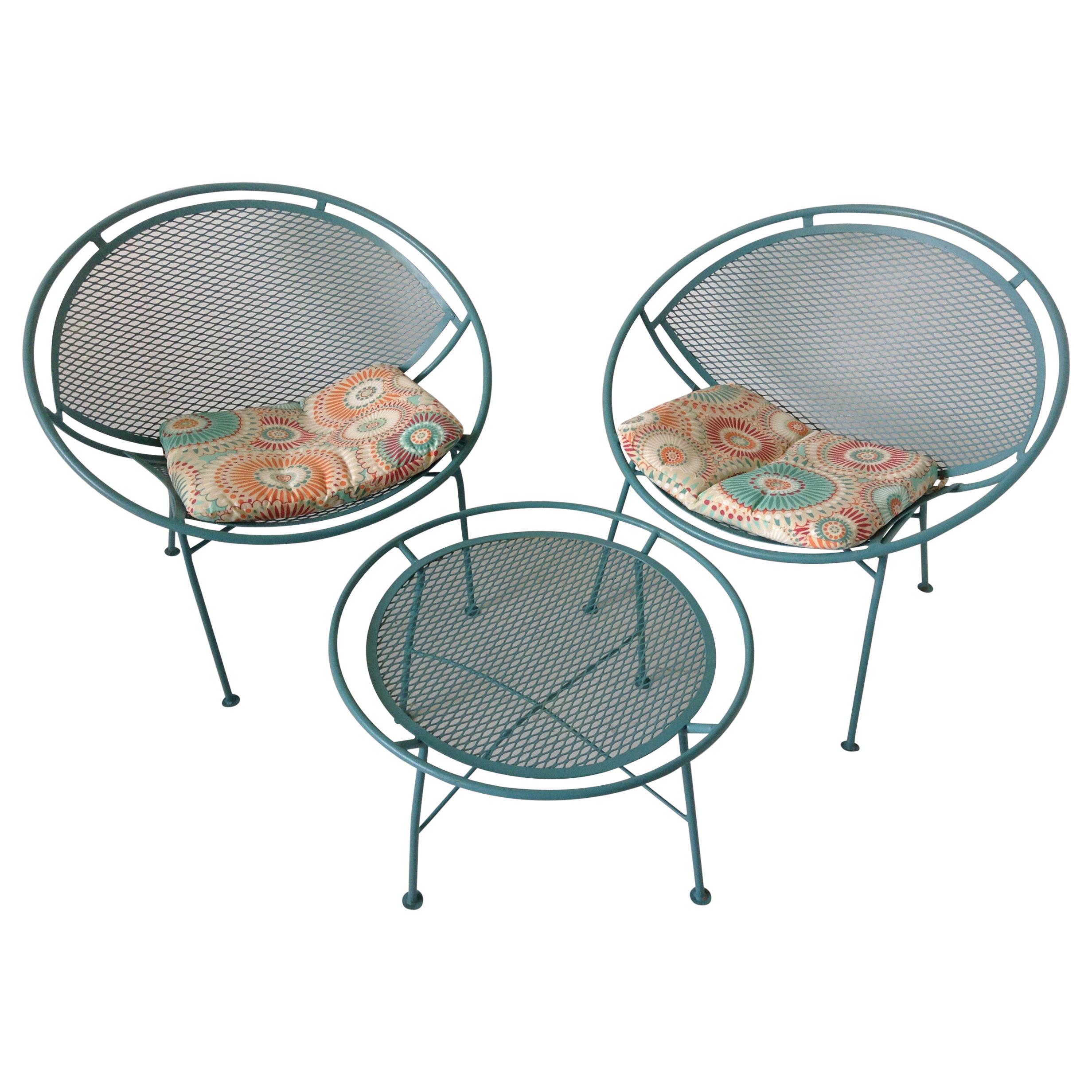 Pair of Salterini Woodard Hoop Radar Patio Lounge Chairs with Table For Sale