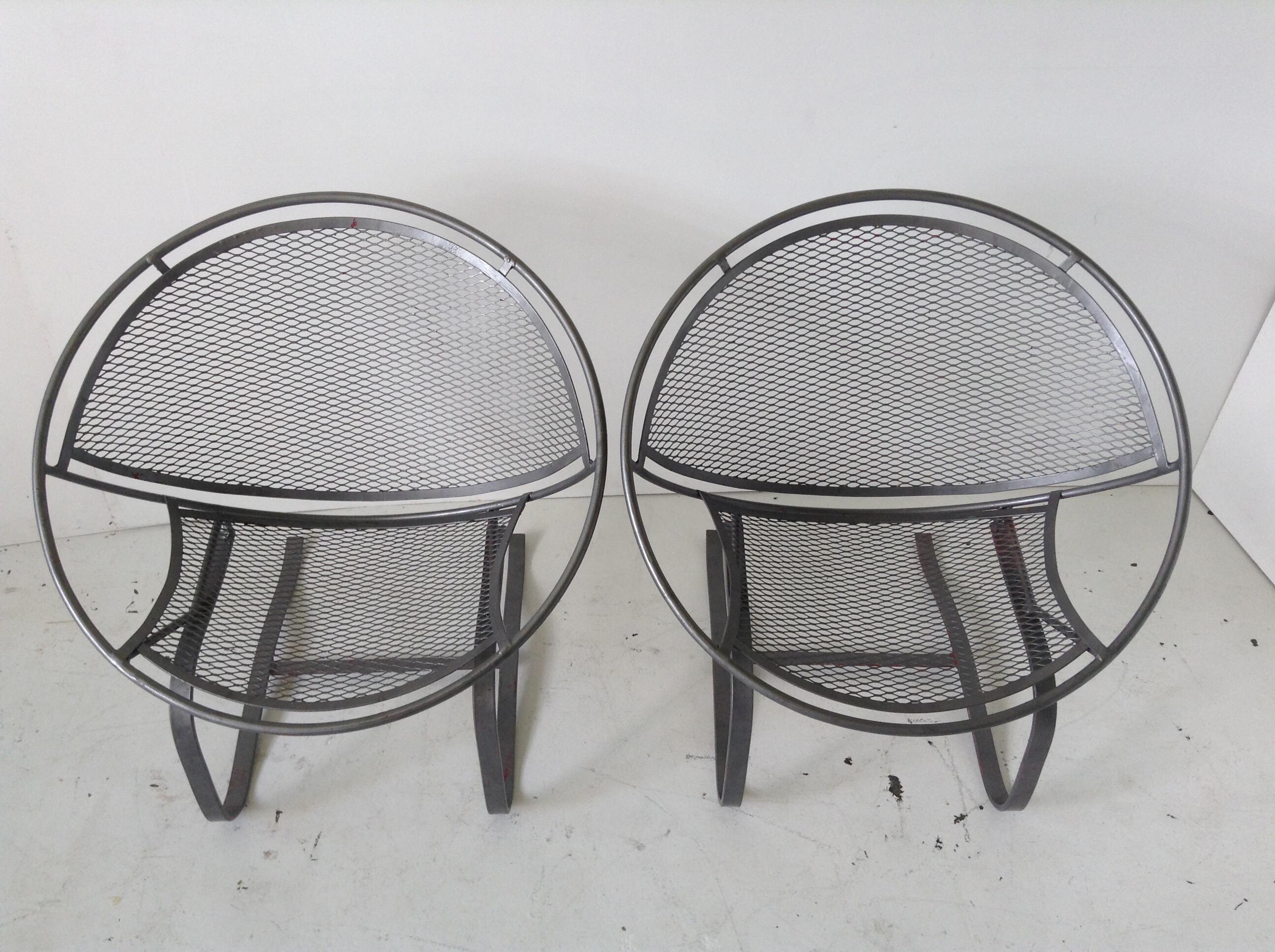 Modern Pair of Salterini Woodard Iron Radar Hoop Patio Springer Rocking Lounge Chairs For Sale