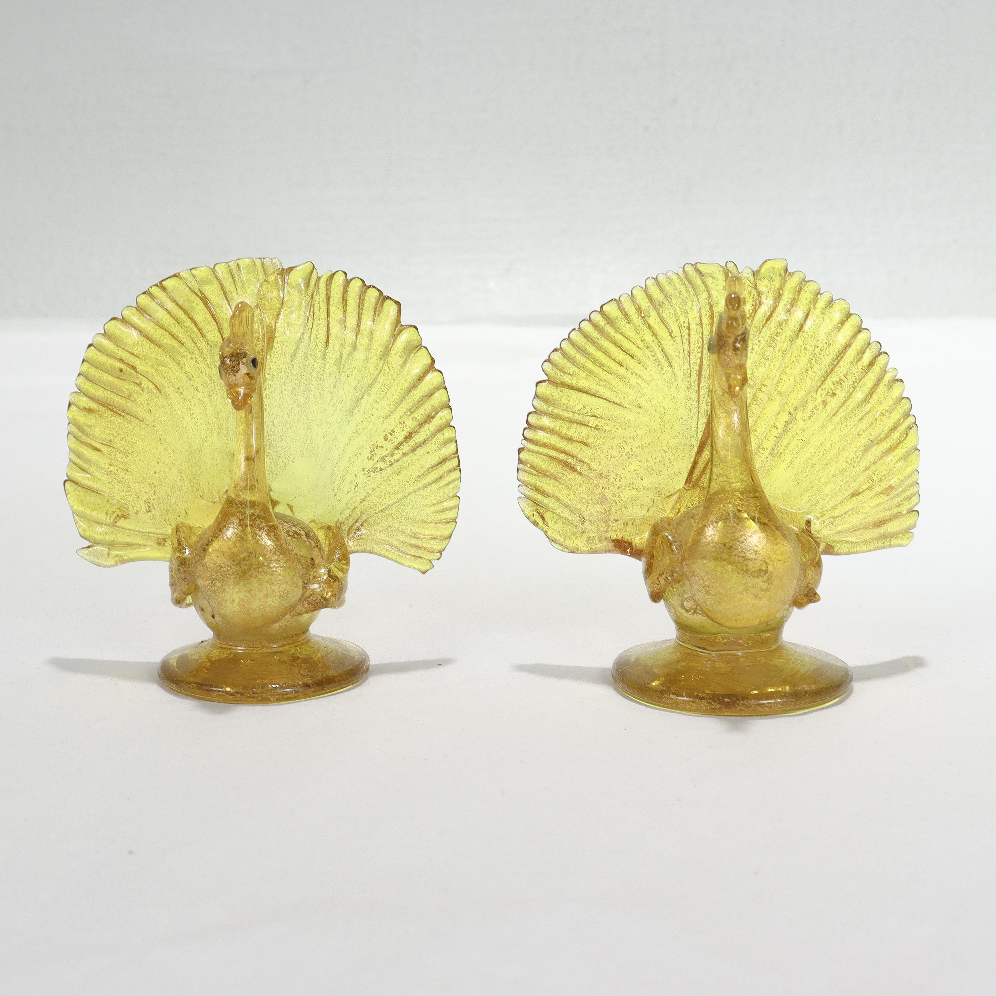 Pair Salviati Attributed Venetian/Murano Glass Peacock Place Card Holder Figures In Good Condition For Sale In Philadelphia, PA