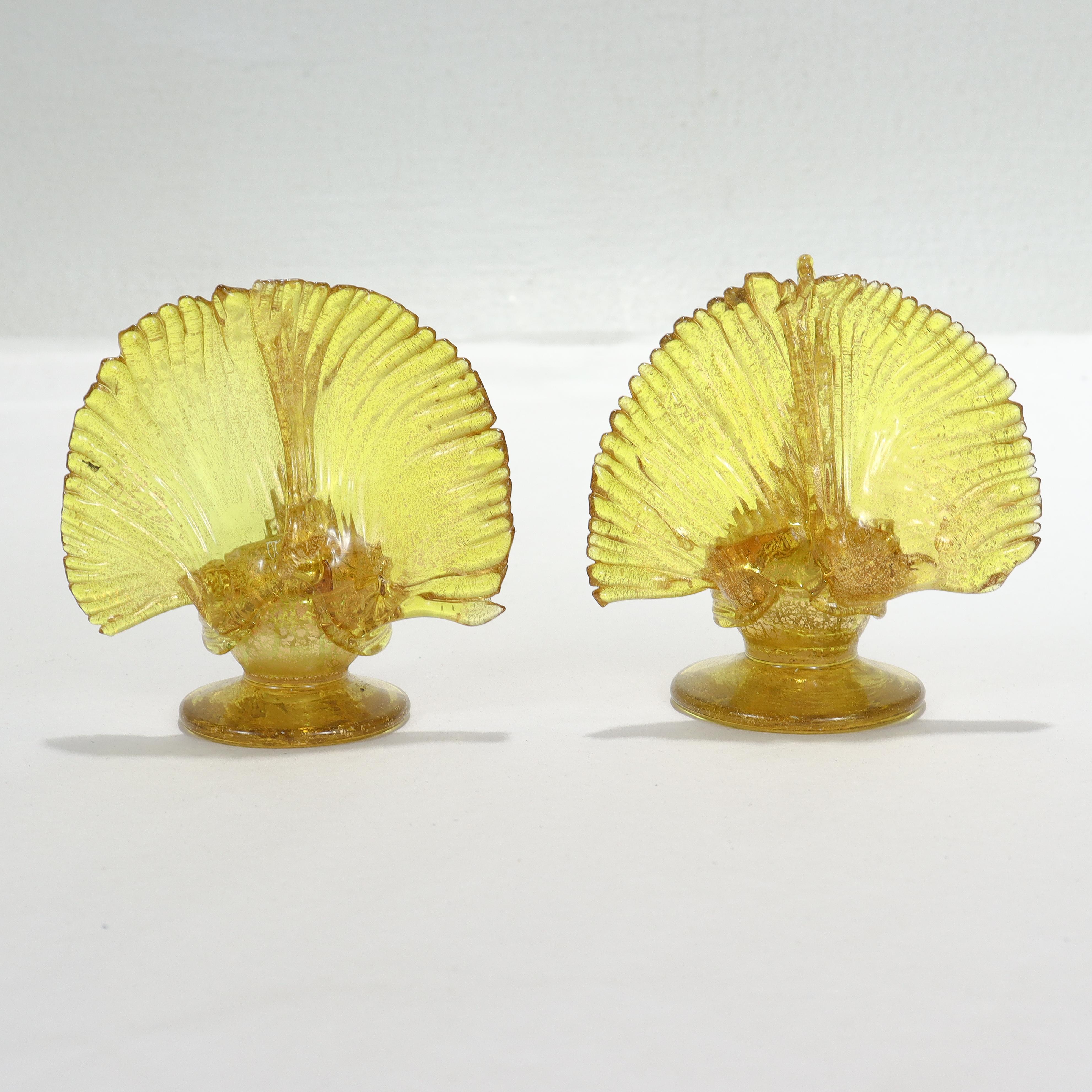 Pair Salviati Attributed Venetian/Murano Glass Peacock Place Card Holder Figures For Sale 1