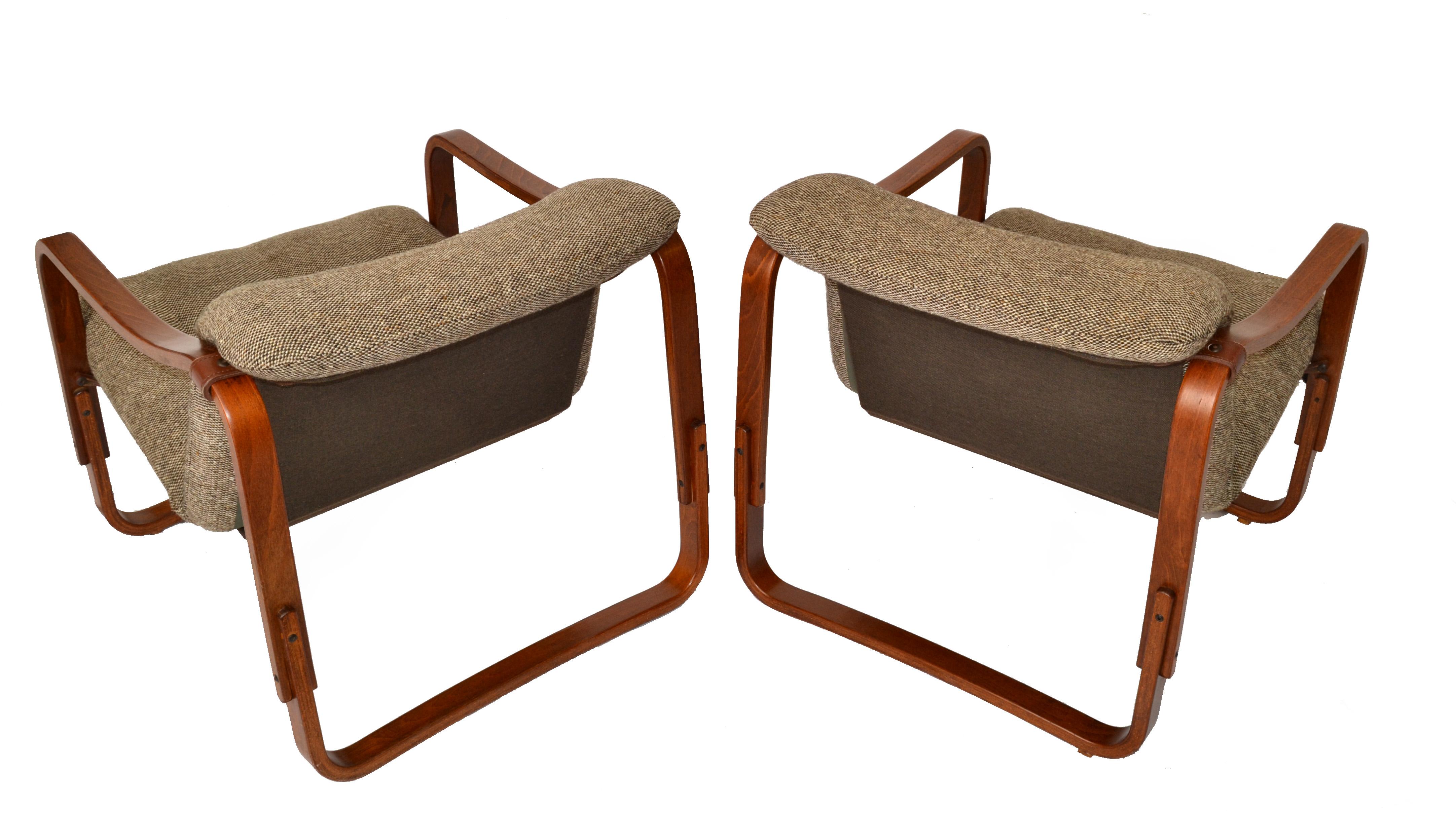 Mid-20th Century Pair Ingmar Relling Cantilever Bent Teak Lounge Chairs Leather Wool Seat Cushion