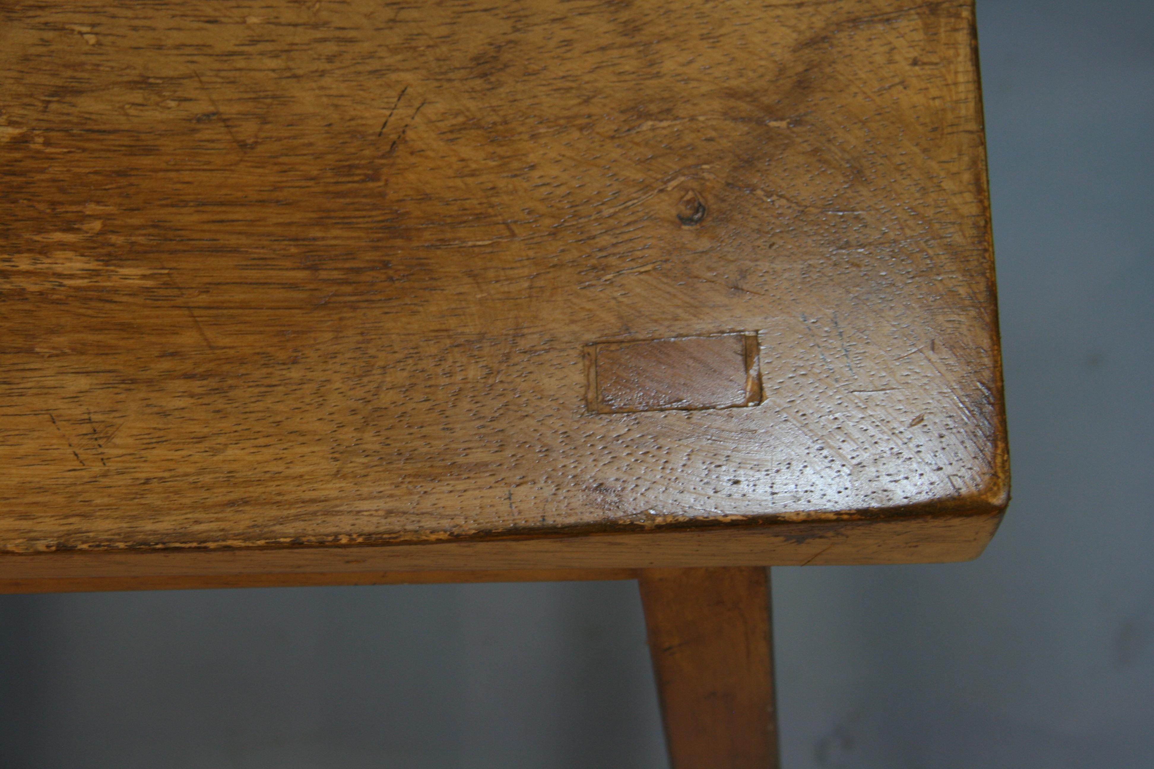 Pair Scandinavian Bar Stools 3