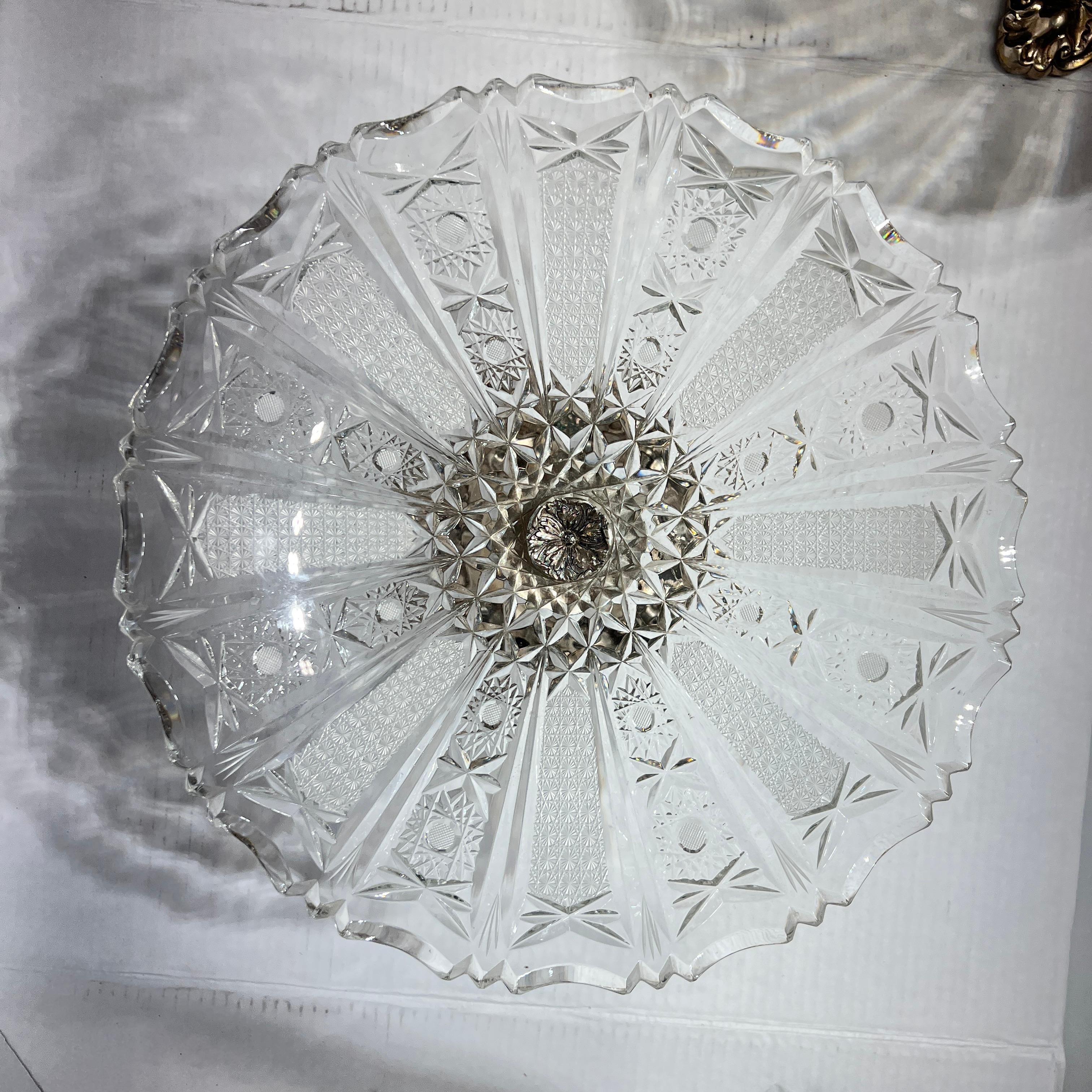 Paire de Tazza scandinaves en verre taillé et argent Bon état - En vente à New York, NY