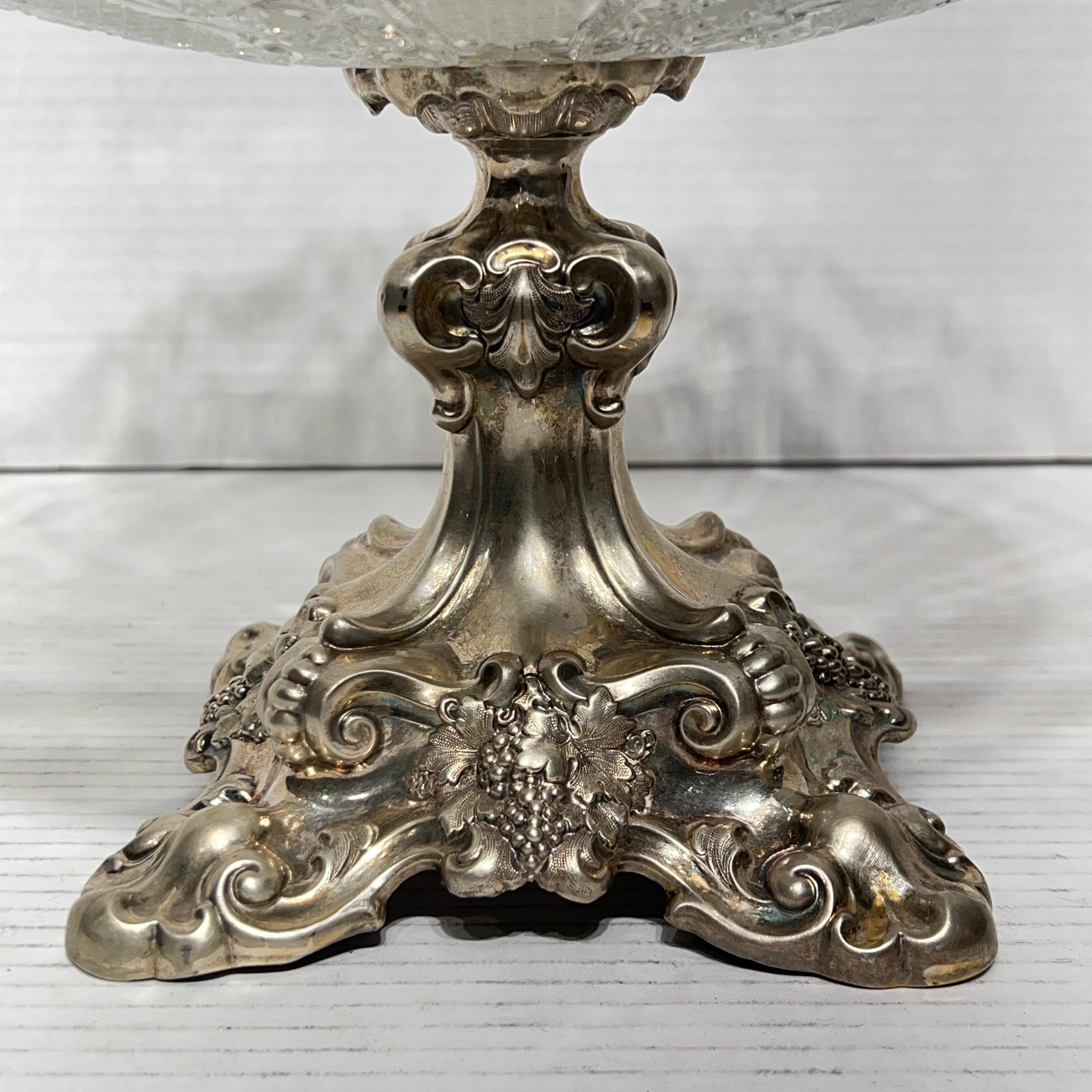 Paire de Tazza scandinaves en verre taillé et argent en vente 1