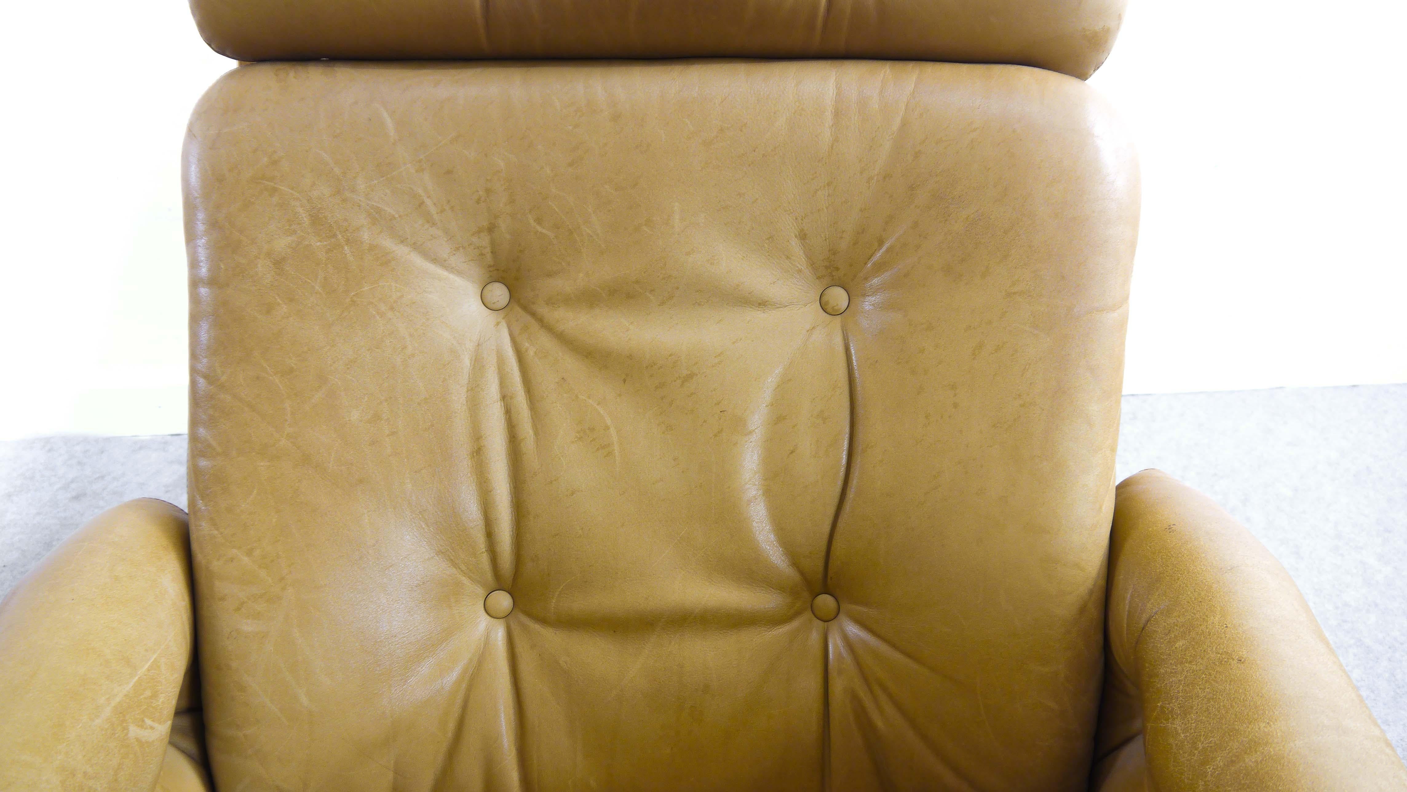 Paire de fauteuils scandinaves Kengu en cuir Brown par Solheim pour Rykken 7