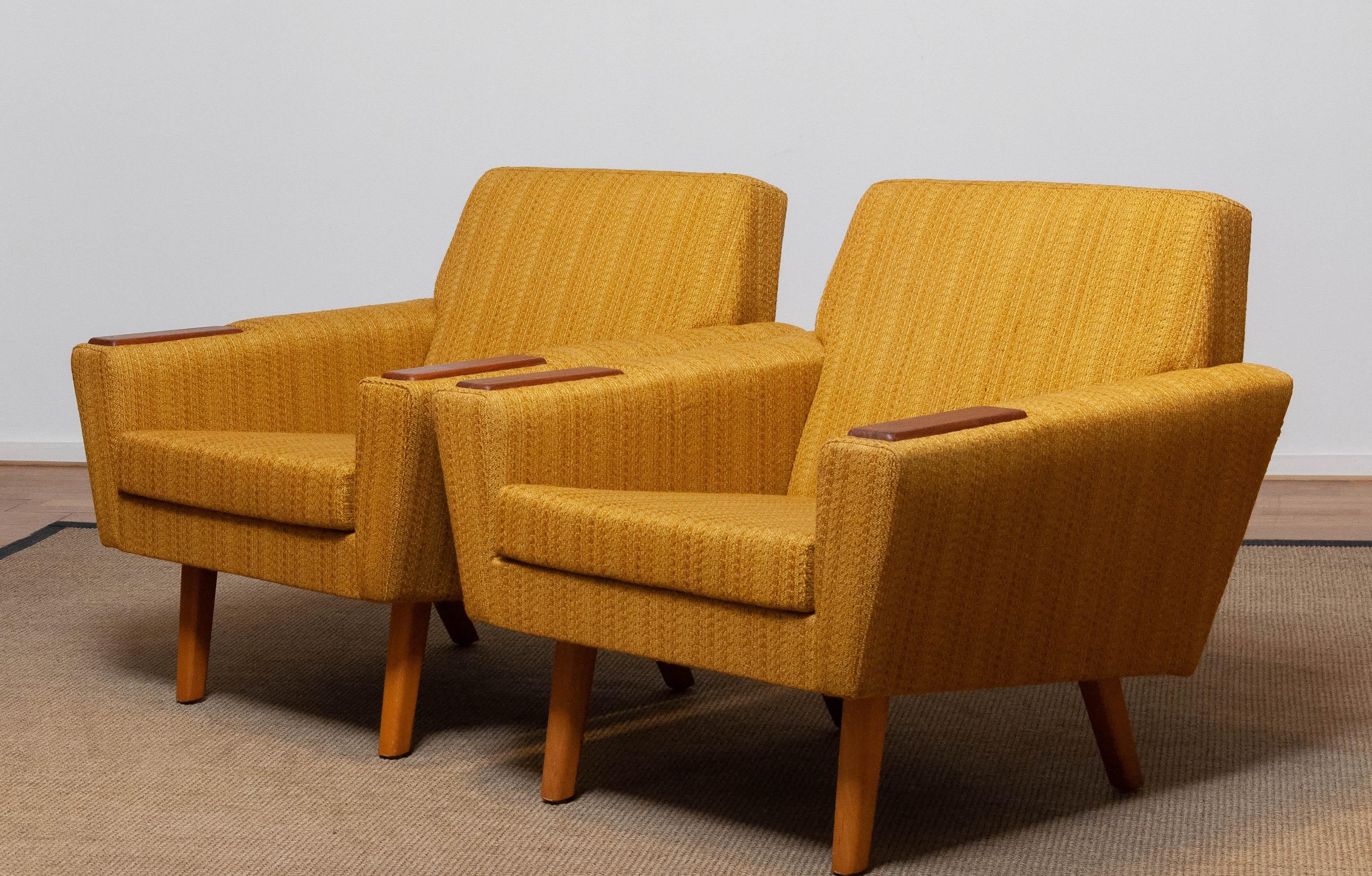 Pair Scandinavian Lounge / Club Chairs with Teak Paws and Ocher Fabric, Denmark For Sale 9