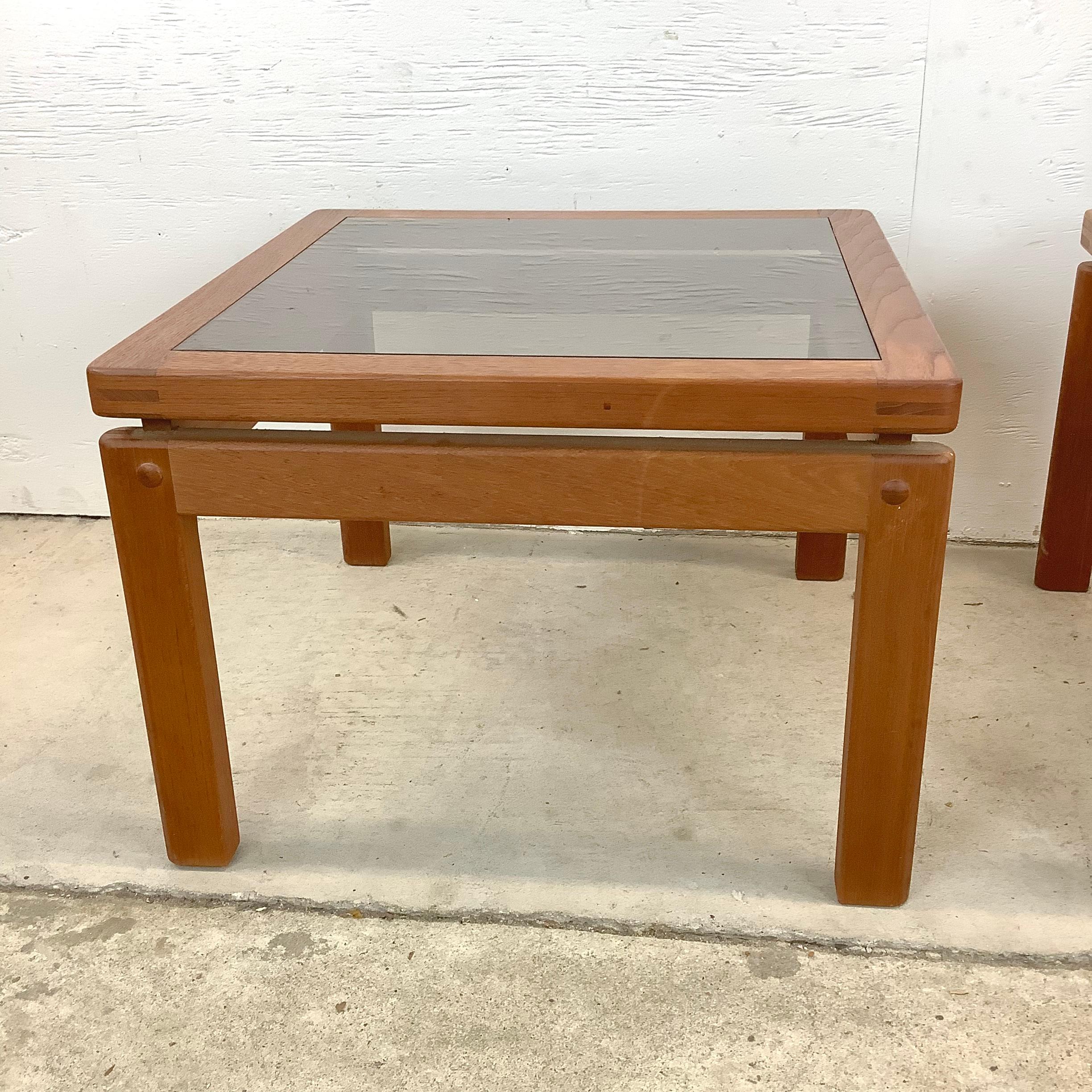 20th Century Pair Scandinavian Modern End Tables With Teak Joinery For Sale