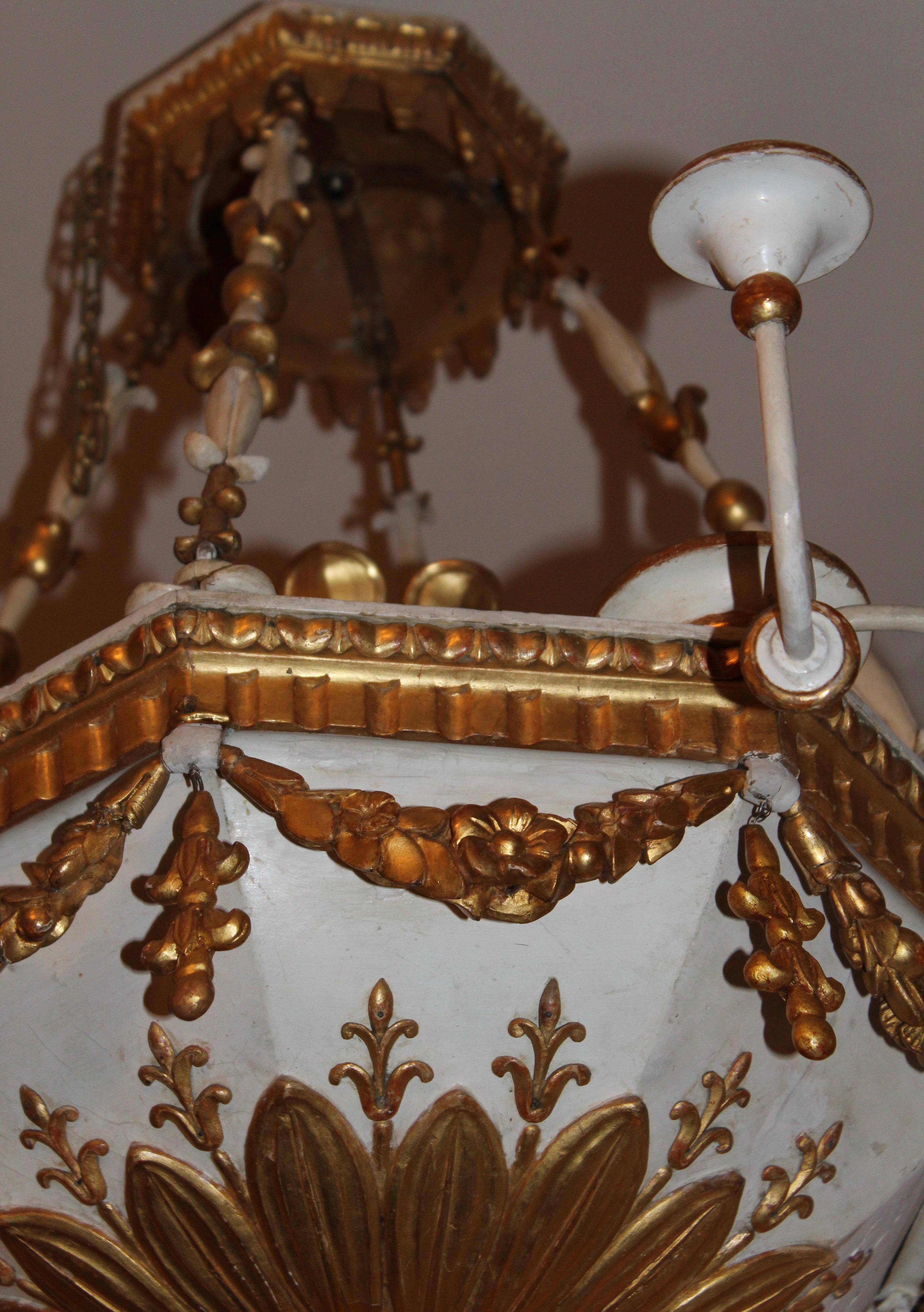 Pair of Scandinavian Neoclassical Gilt and Painted Chandeliers, circa 1810 2