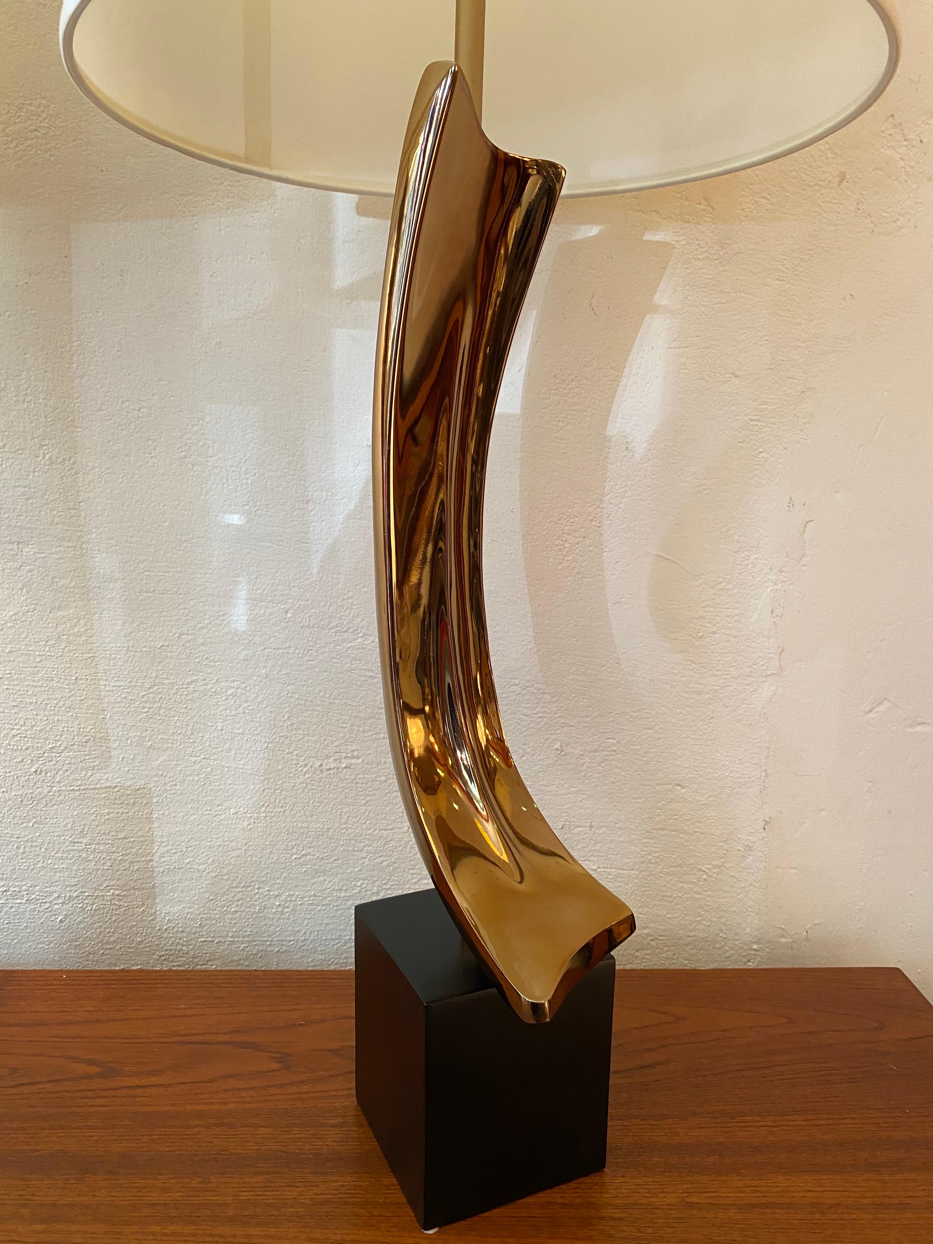 Laurel Pair of Sculptural Table Lamps 4