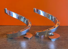 Skulpturale versilberte gewirbelte Kerzenhalter von Bertil Vallien für Dansk, Paar