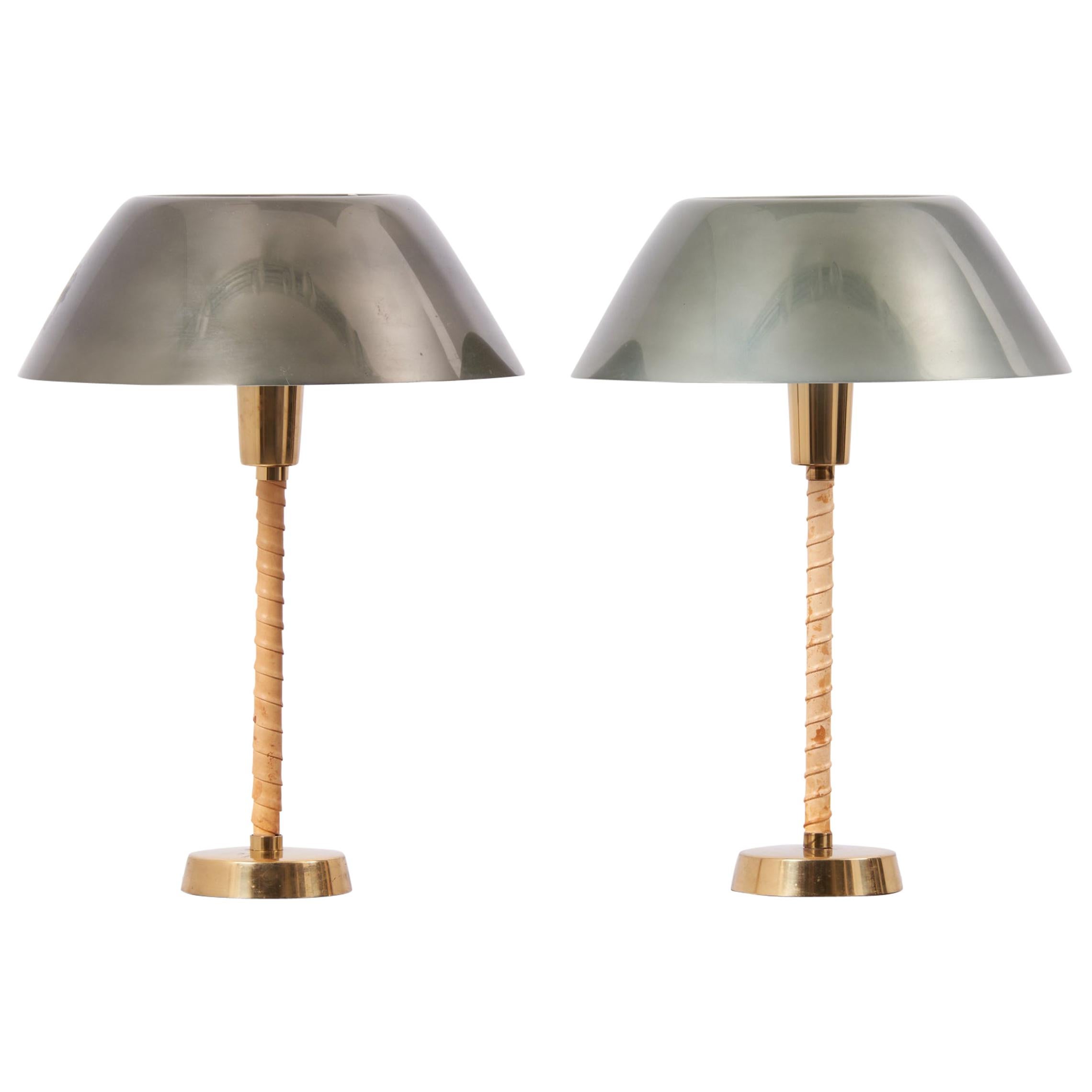 Senator Table Lamp