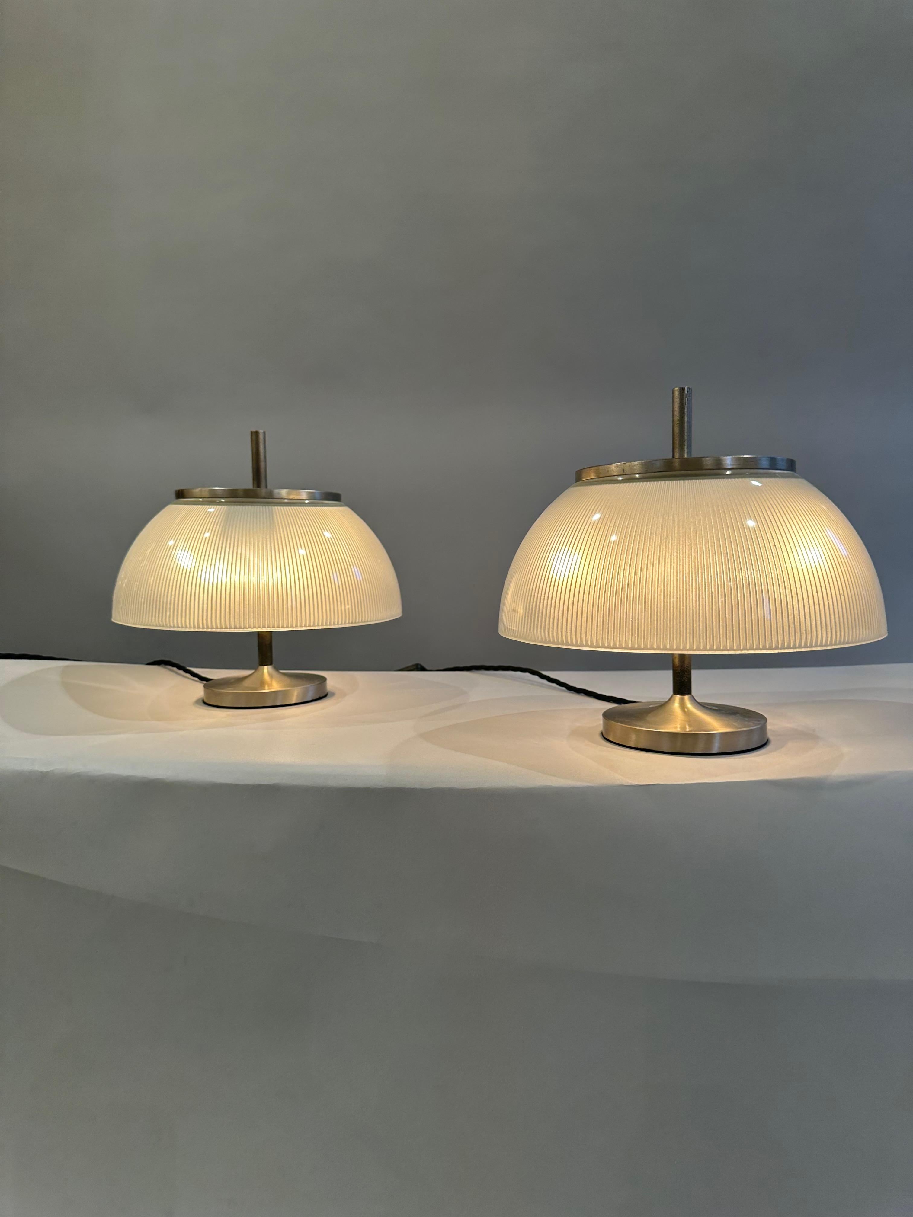 Pair Sergio Mazza 'Alfetta' table lights for Artemide c1960 For Sale 5