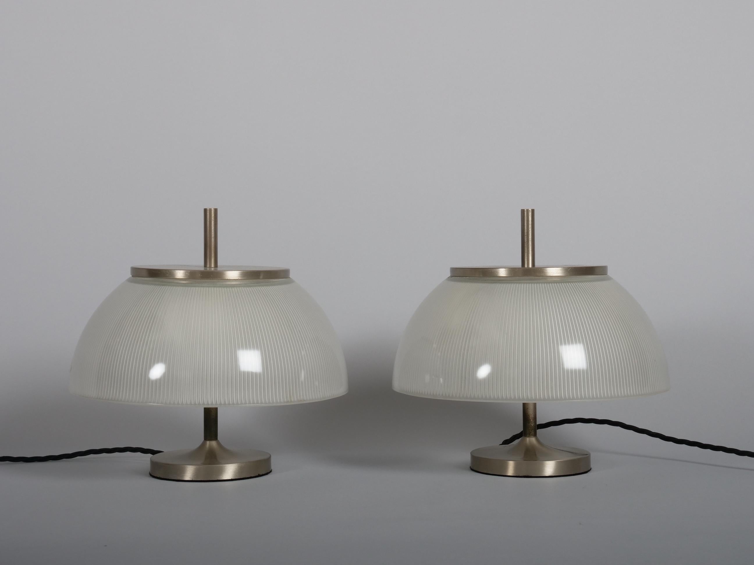 Pair Sergio Mazza 'Alfetta' table lights for Artemide c1960 For Sale 9