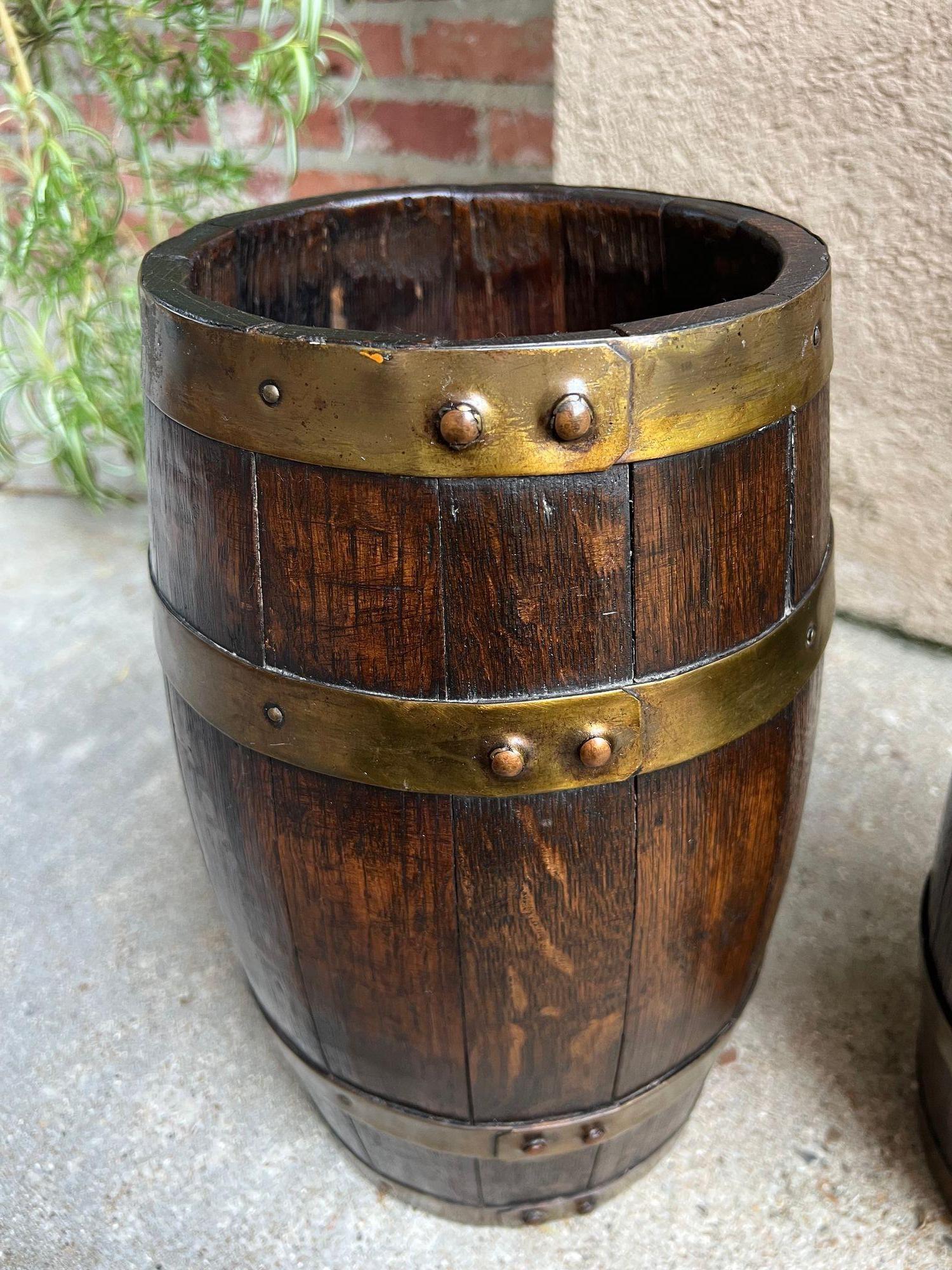 PAR Conjunto Antiguo Barril de Roble Inglés Jardinera Jardinera Rosemaling Pintado a Mano en venta 12